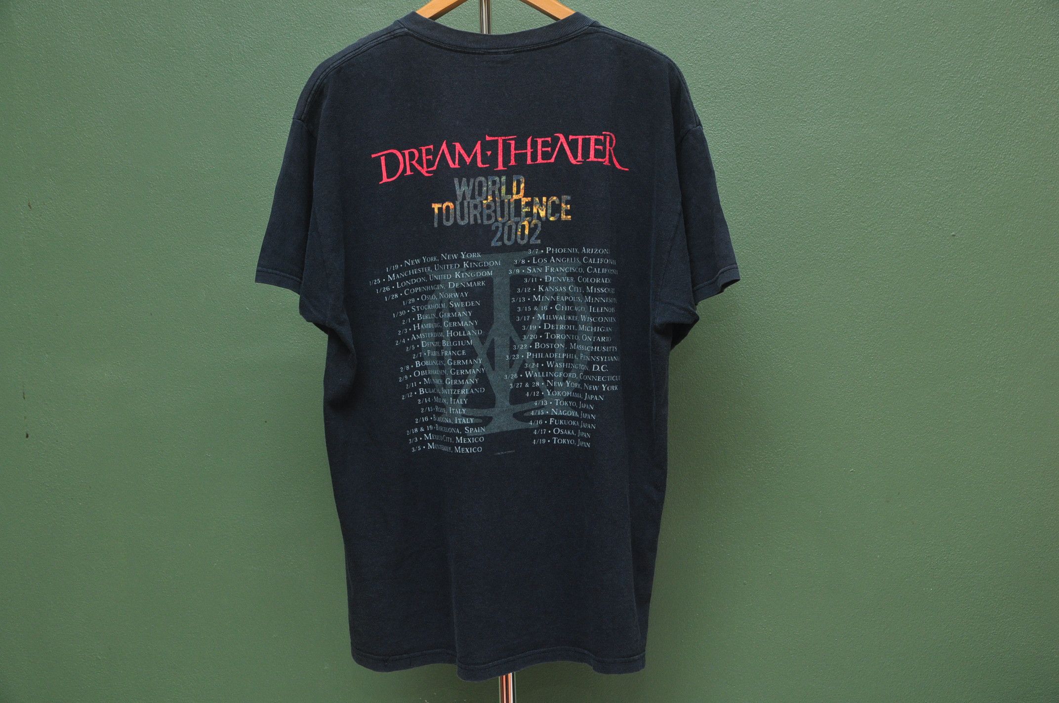 Band Tees × Designer × Japanese Brand Dream Theatre World Tourbulence 2002 Band Music Shirt Size US XL / EU 56 / 4 - 2 Thumbnail
