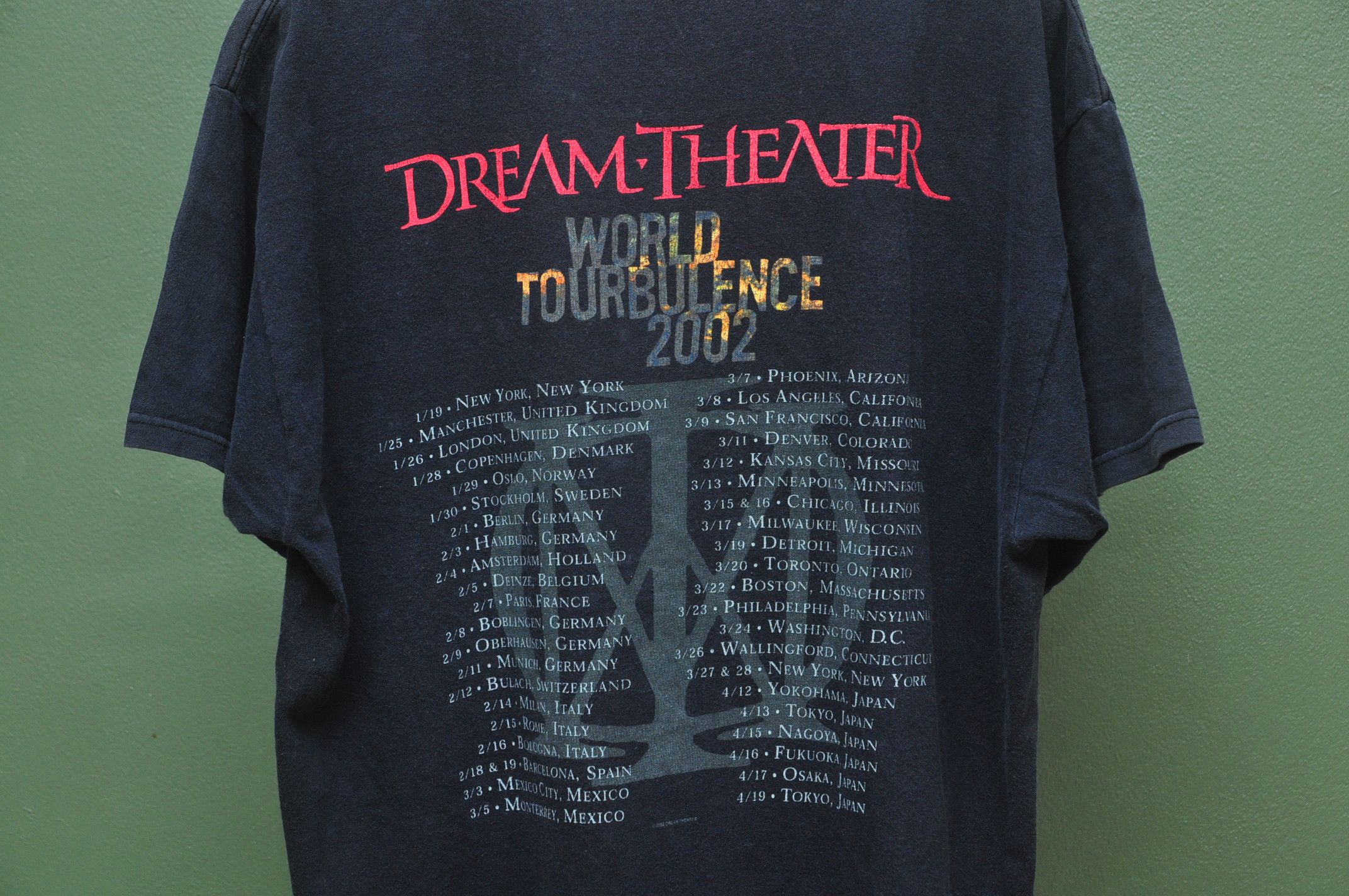 Band Tees × Designer × Japanese Brand Dream Theatre World Tourbulence 2002 Band Music Shirt Size US XL / EU 56 / 4 - 4 Thumbnail