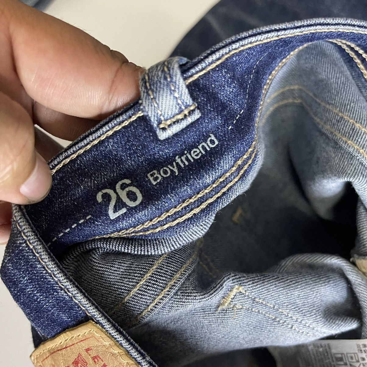 Levi's RIOT💥30x26.5 Levis Boyfriend Denim Faded Blue Skinny Jeans Size US 30 / EU 46 - 15 Thumbnail