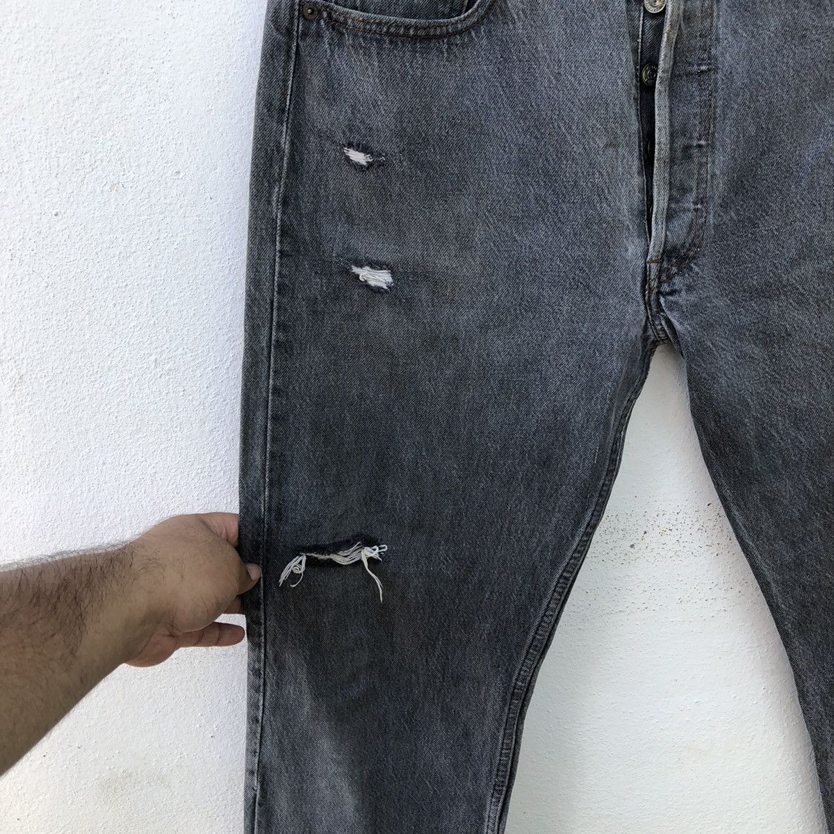 Levi's DISTRESSED VINTAGE LEVI'S JEANS DENIM Size US 33 - 5 Thumbnail