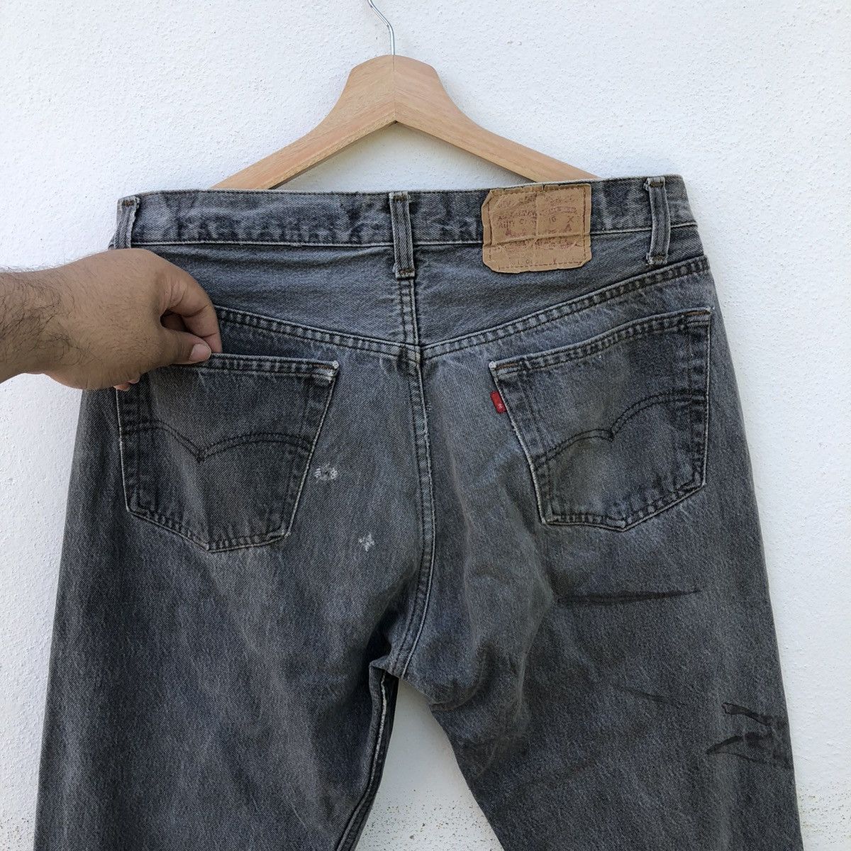 Levi's DISTRESSED VINTAGE LEVI'S JEANS DENIM Size US 33 - 12 Thumbnail