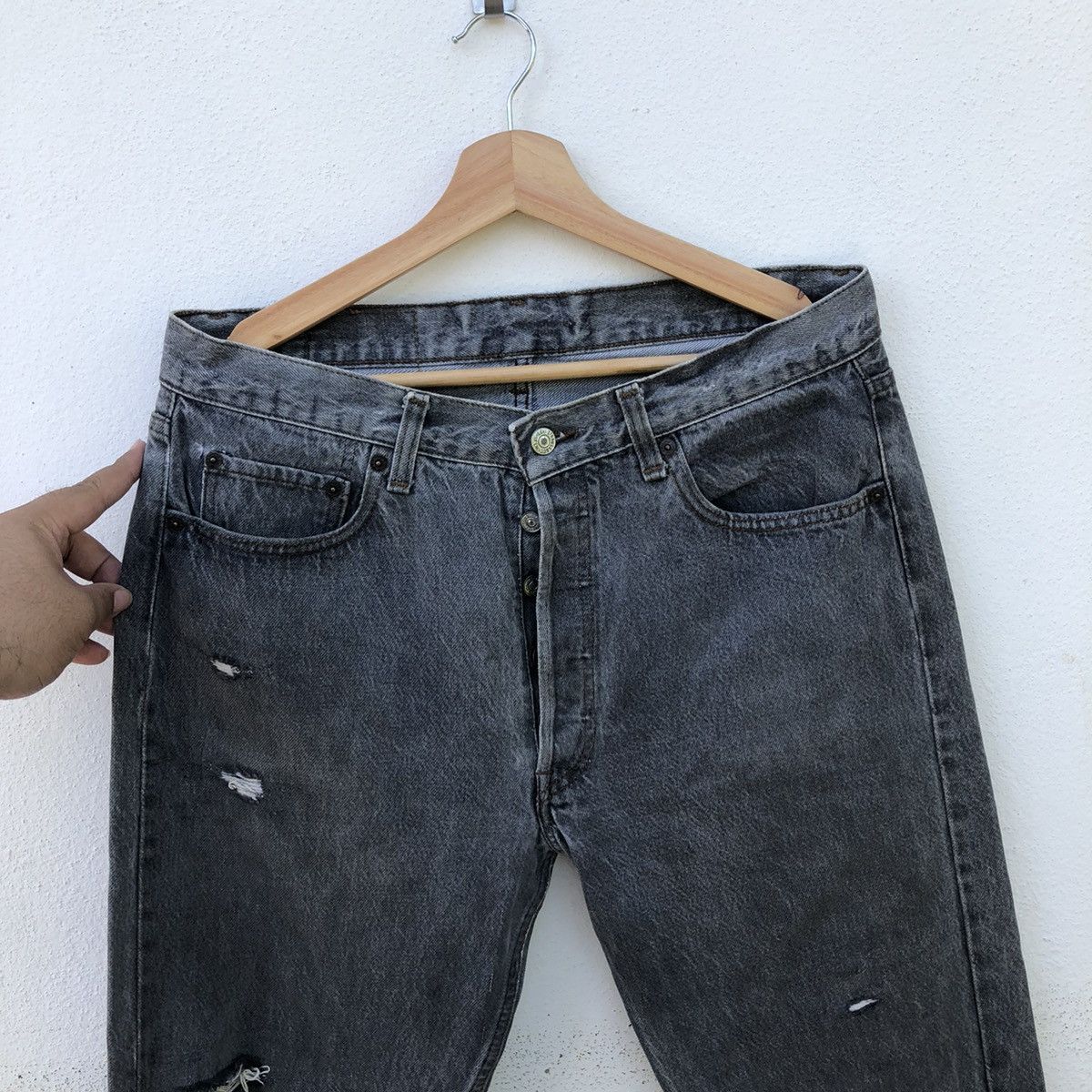 Levi's DISTRESSED VINTAGE LEVI'S JEANS DENIM Size US 33 - 4 Thumbnail