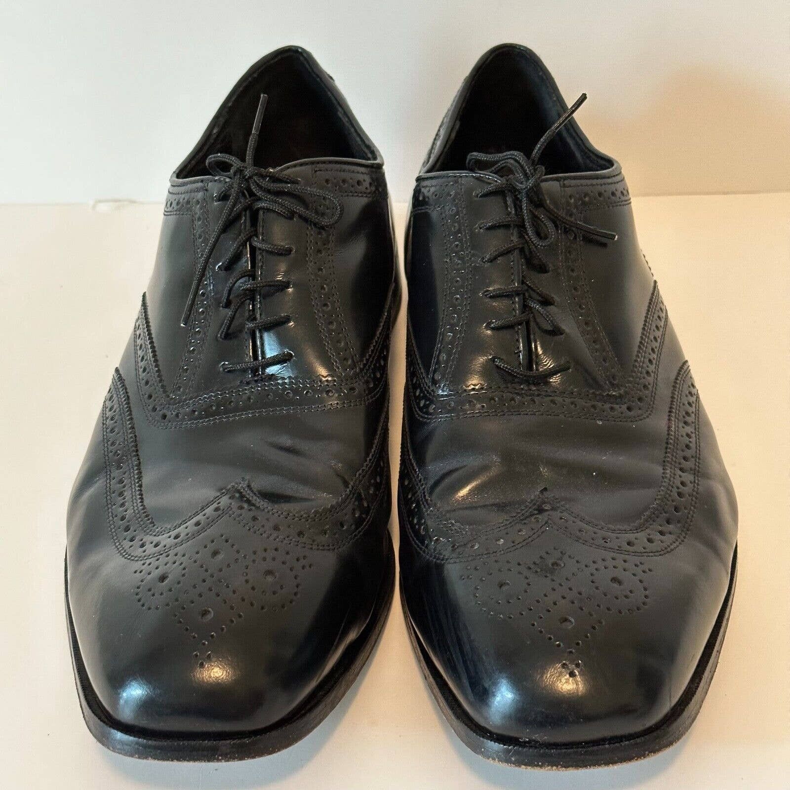 Florsheim Lexington 17066 Black Leather Wing-Tip Size 9 Florsheim Men main image 2