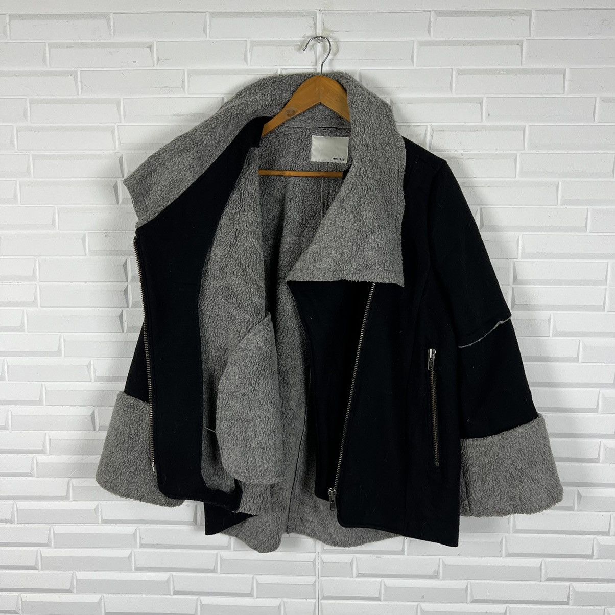 Japanese Brand DOUBLE BREAST WINTER JACKET MOUSSY ASYMMETRICAL DESIGN Size US M / EU 48-50 / 2 - 11 Thumbnail