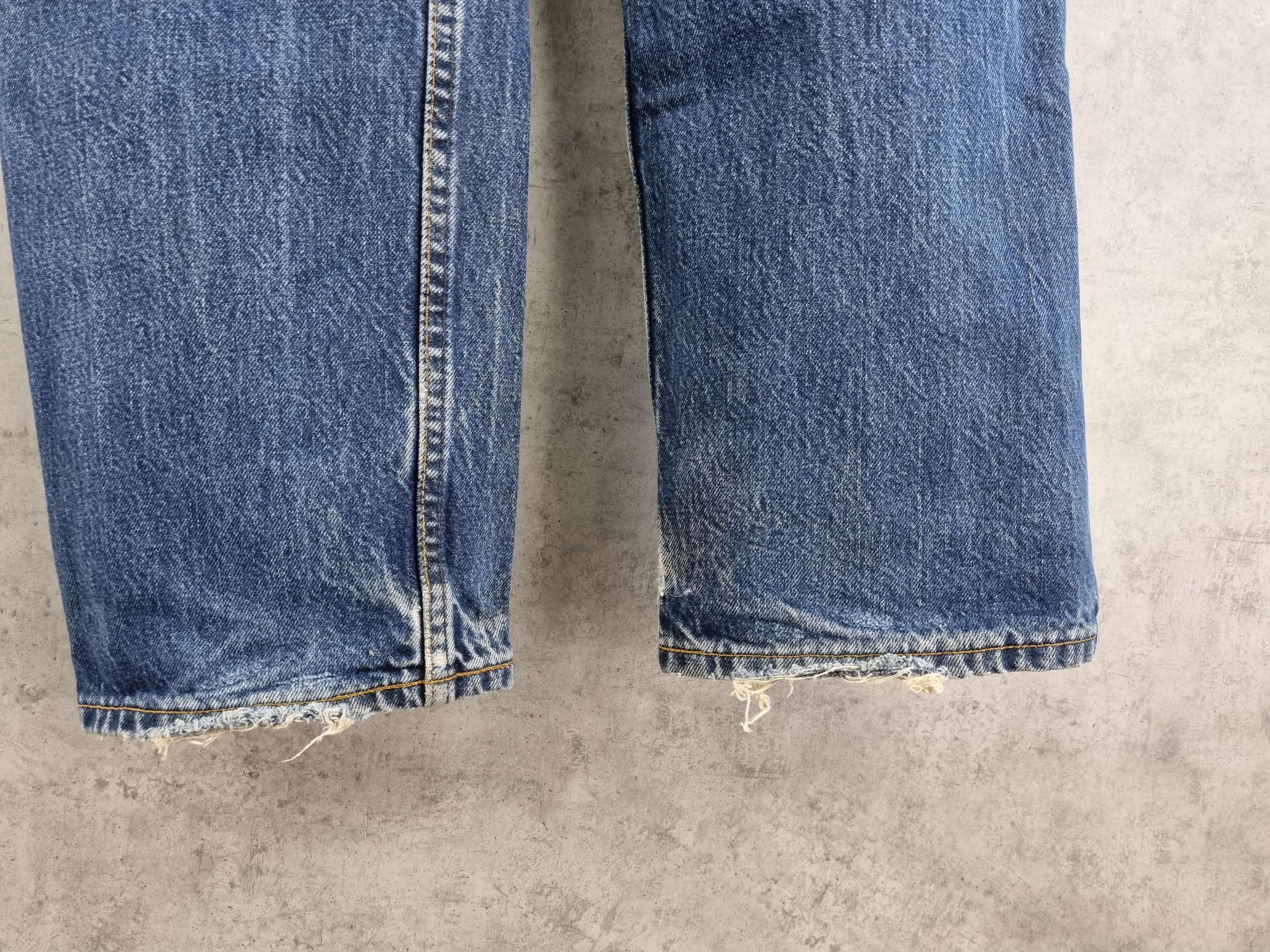 Levi's Rare 90s LEVIS Faded Denim Jeans Vintage Pants Size US 33 - 15 Thumbnail