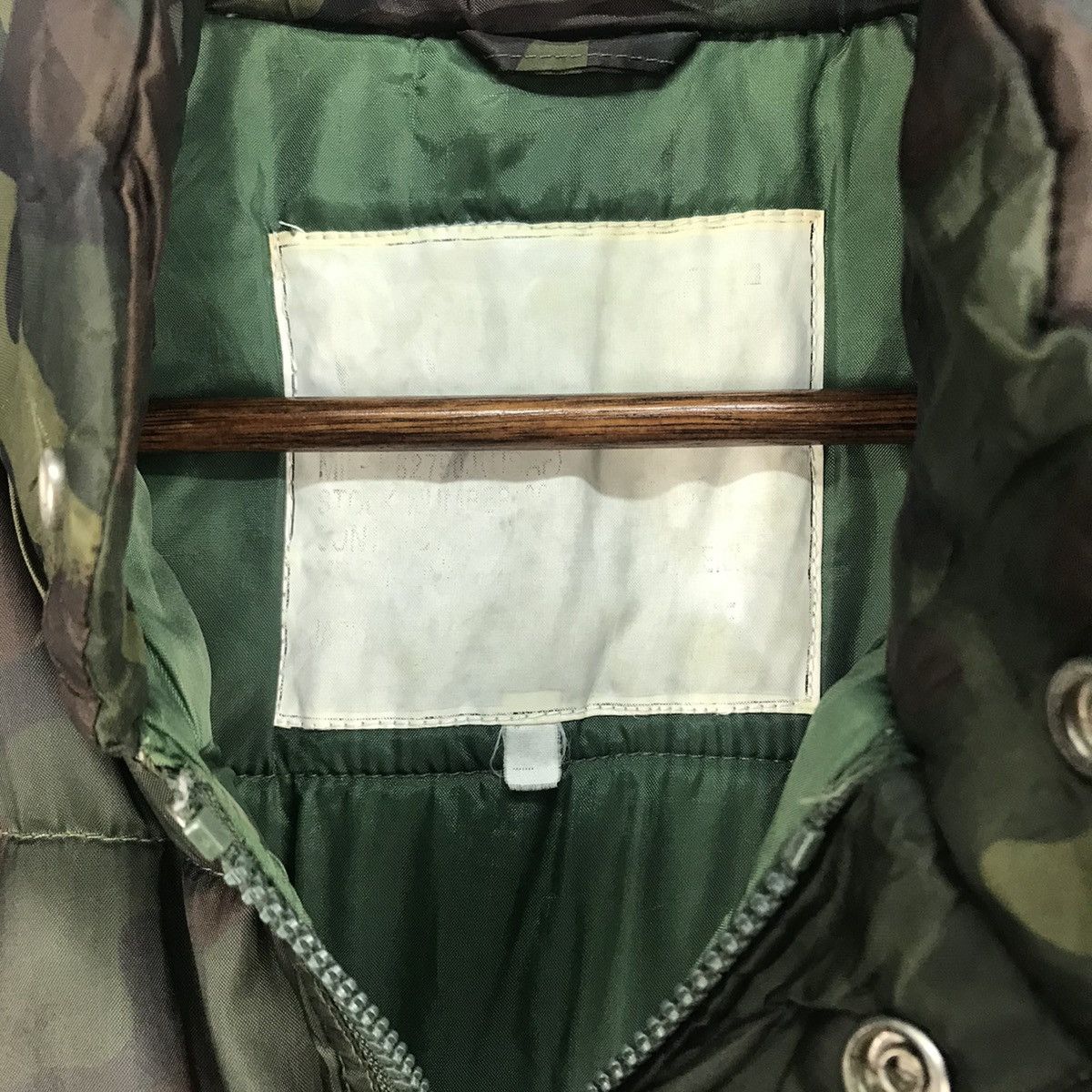 Vintage Vintage Military Puffer Vest Size US L / EU 52-54 / 3 - 5 Thumbnail