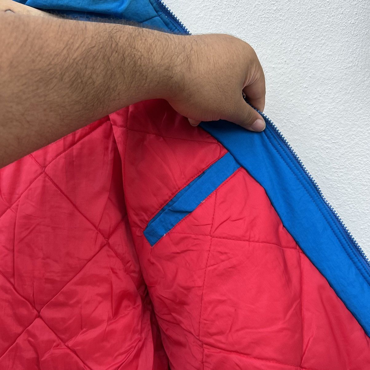 Japanese Brand VINTAGE REEBOK POCCNA SOCCER FEDERATION BIG LOGO JACKET Size US L / EU 52-54 / 3 - 11 Thumbnail