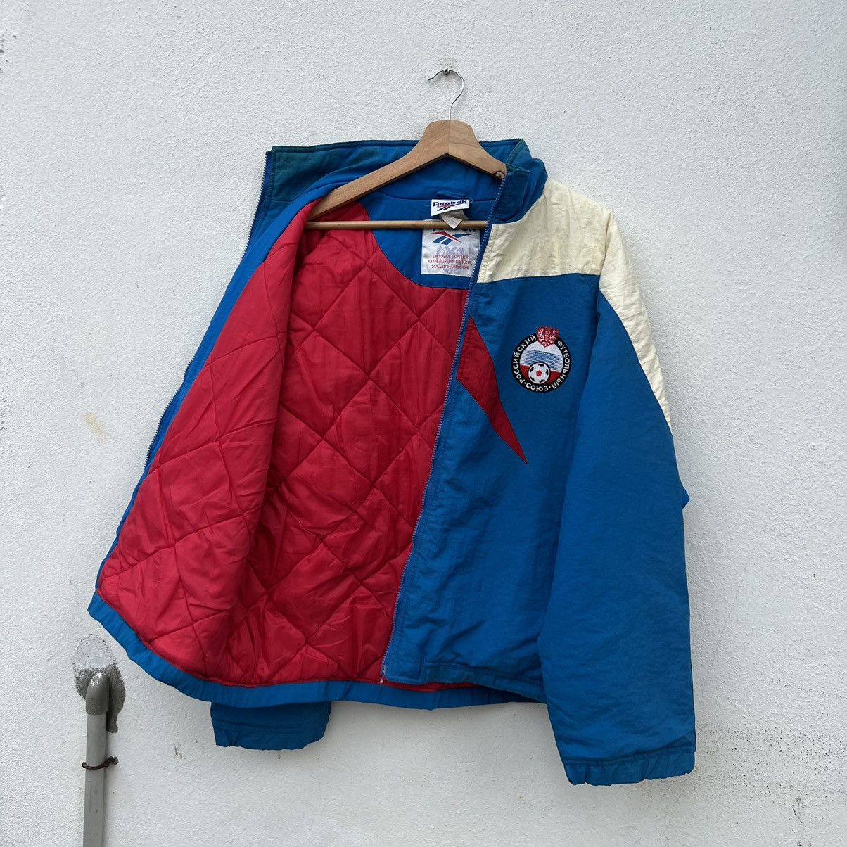 Japanese Brand VINTAGE REEBOK POCCNA SOCCER FEDERATION BIG LOGO JACKET Size US L / EU 52-54 / 3 - 10 Thumbnail