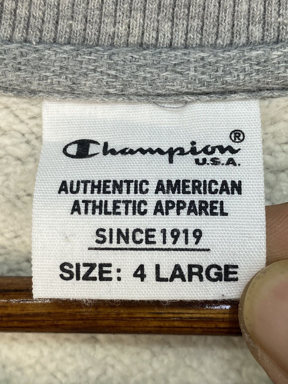 Champion Vintage Champion Small Logo Sweatshirt Size US XXL / EU 58 / 5 - 5 Thumbnail