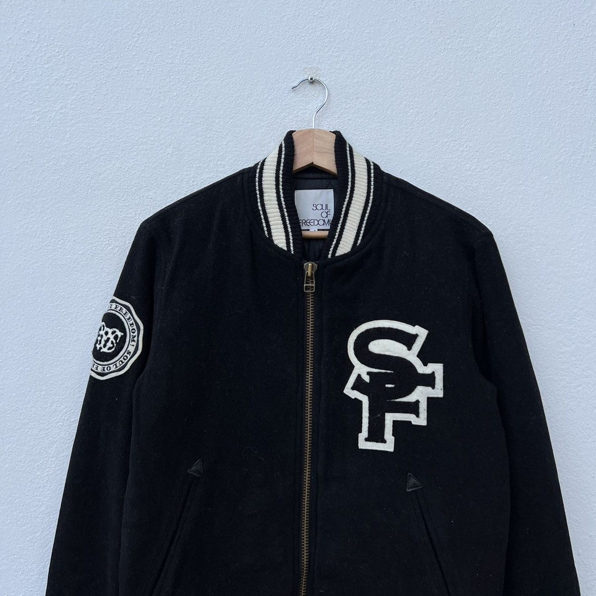 Japanese Brand RARE VARSITY JACKET SOUL OF FREEDOM BIG LOGO WOOL Size US M / EU 48-50 / 2 - 5 Thumbnail