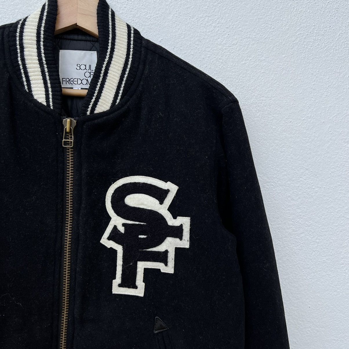 Japanese Brand RARE VARSITY JACKET SOUL OF FREEDOM BIG LOGO WOOL Size US M / EU 48-50 / 2 - 6 Thumbnail