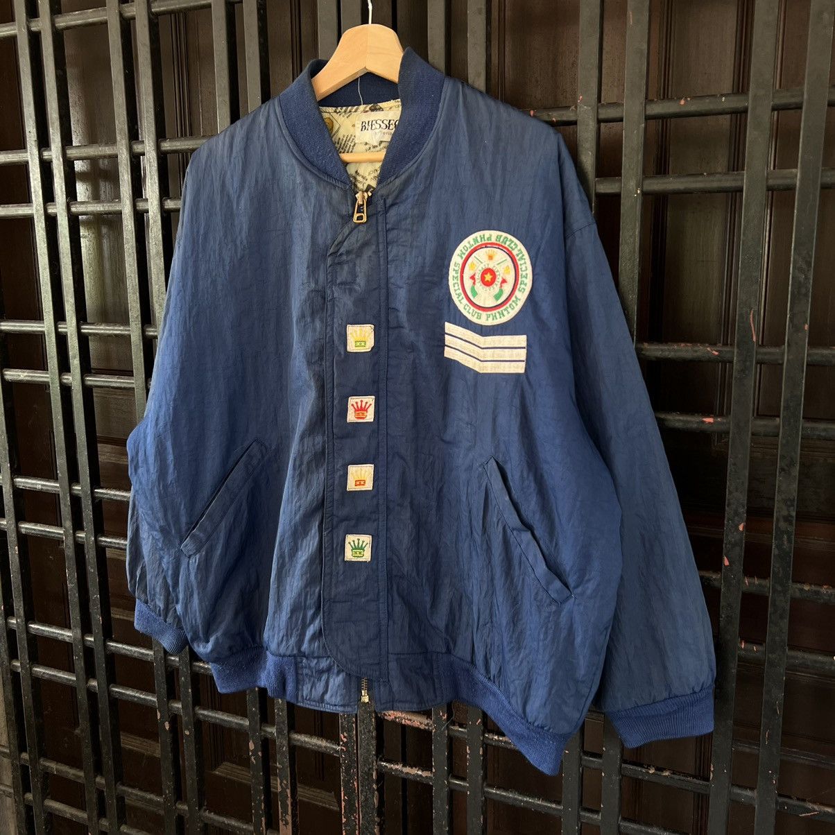 Vintage VINTAGE PHANTOM COLLECTIONS BIG LOGO VARSITY BOMBER JACKET Size US L / EU 52-54 / 3 - 3 Thumbnail
