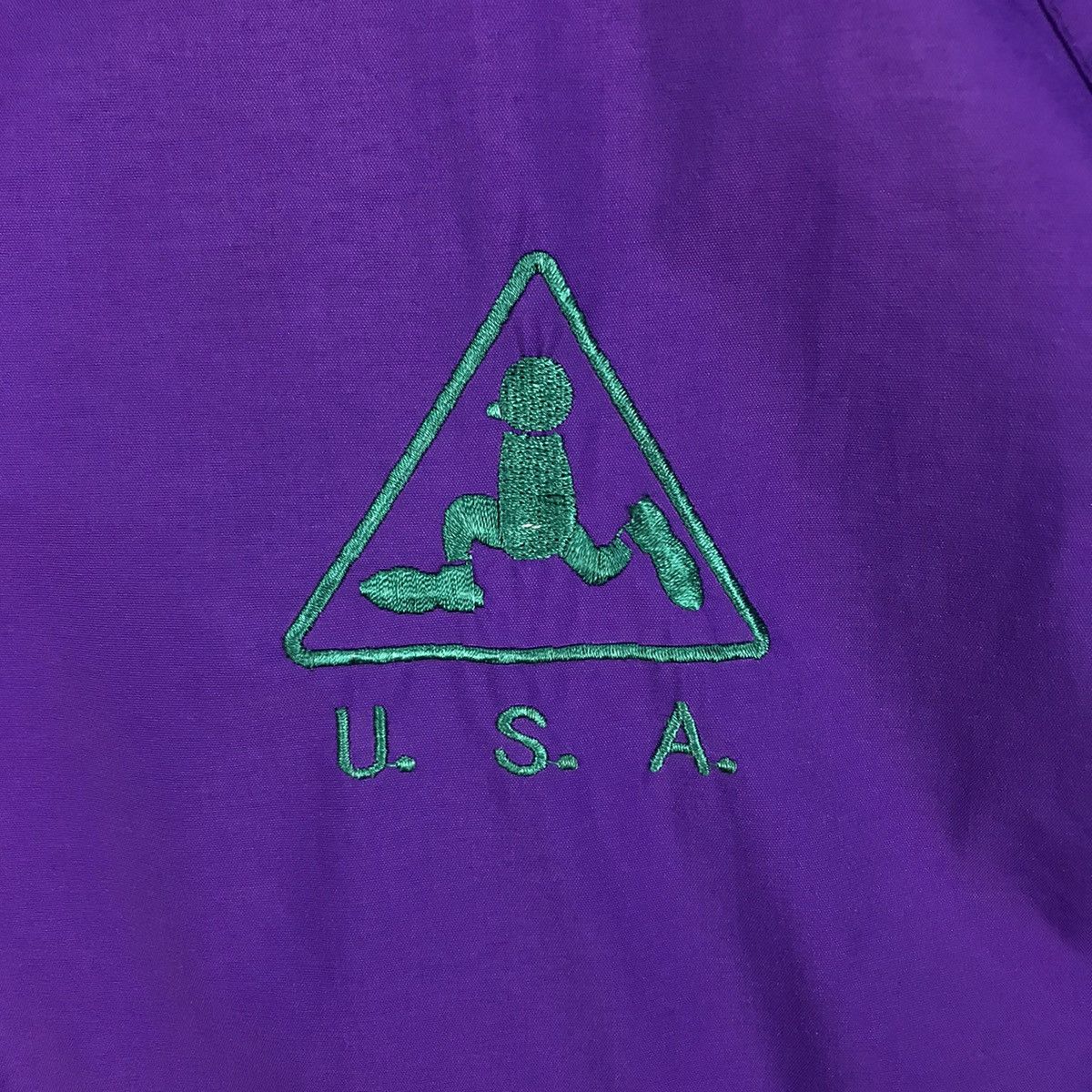 Vintage Vintage Plenty Tough Sport Windbreaker Size US M / EU 48-50 / 2 - 4 Thumbnail