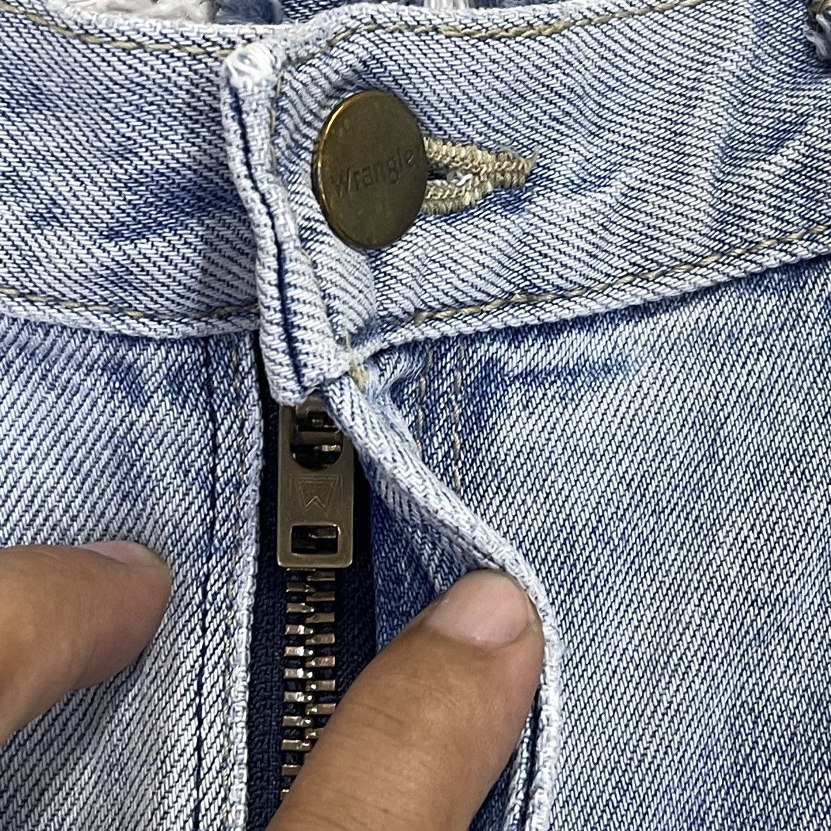 Other Vintage 90s Wrangler Distressed Faded Blue Jeans 28x28.5 Size US 28 / EU 44 - 6 Thumbnail