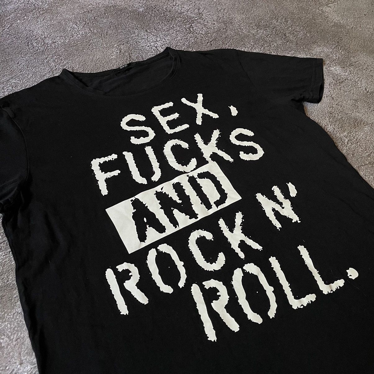 Vintage Y2K Vintage Graphic Tee Slogan Print Punk Streetwear Baggy M Size US M / EU 48-50 / 2 - 6 Thumbnail