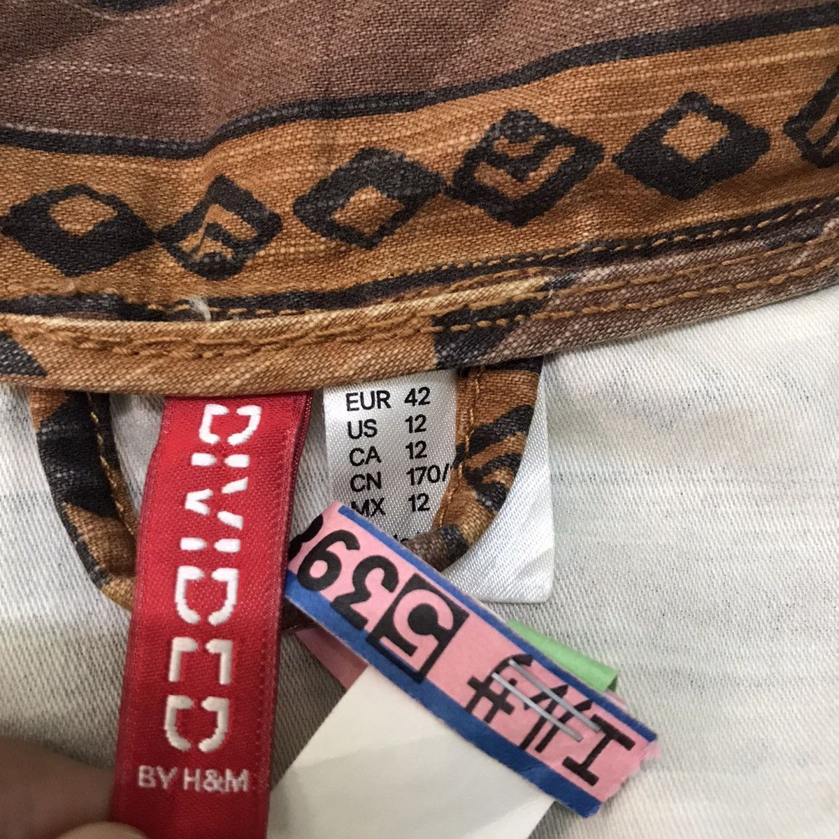 Divided Devided by H&M navajo design jacket Size US S / EU 44-46 / 1 - 11 Thumbnail
