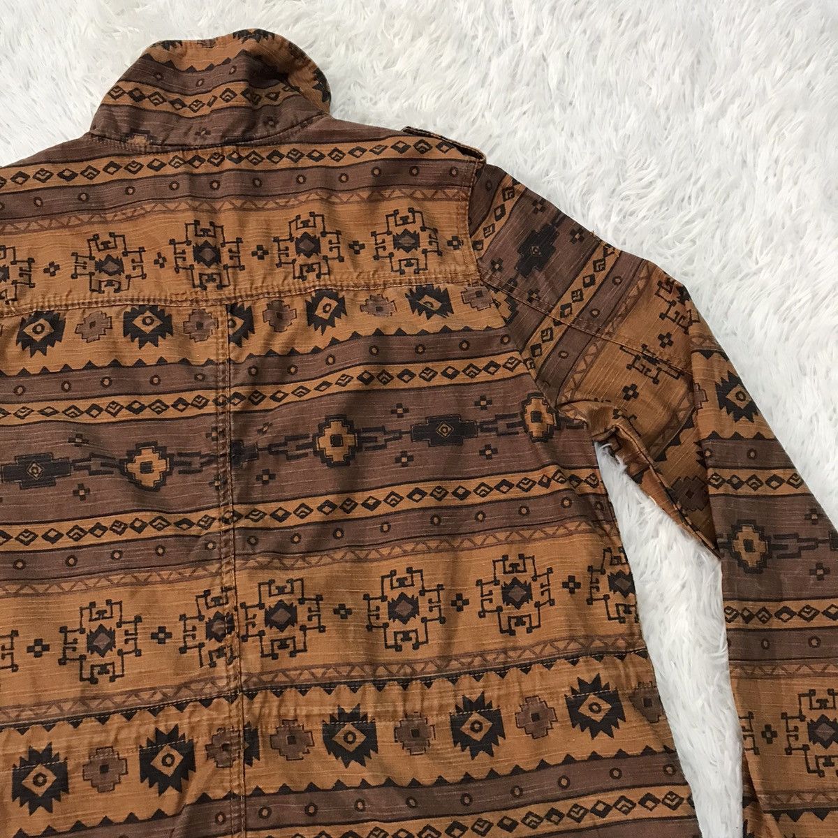 Divided Devided by H&M navajo design jacket Size US S / EU 44-46 / 1 - 20 Thumbnail