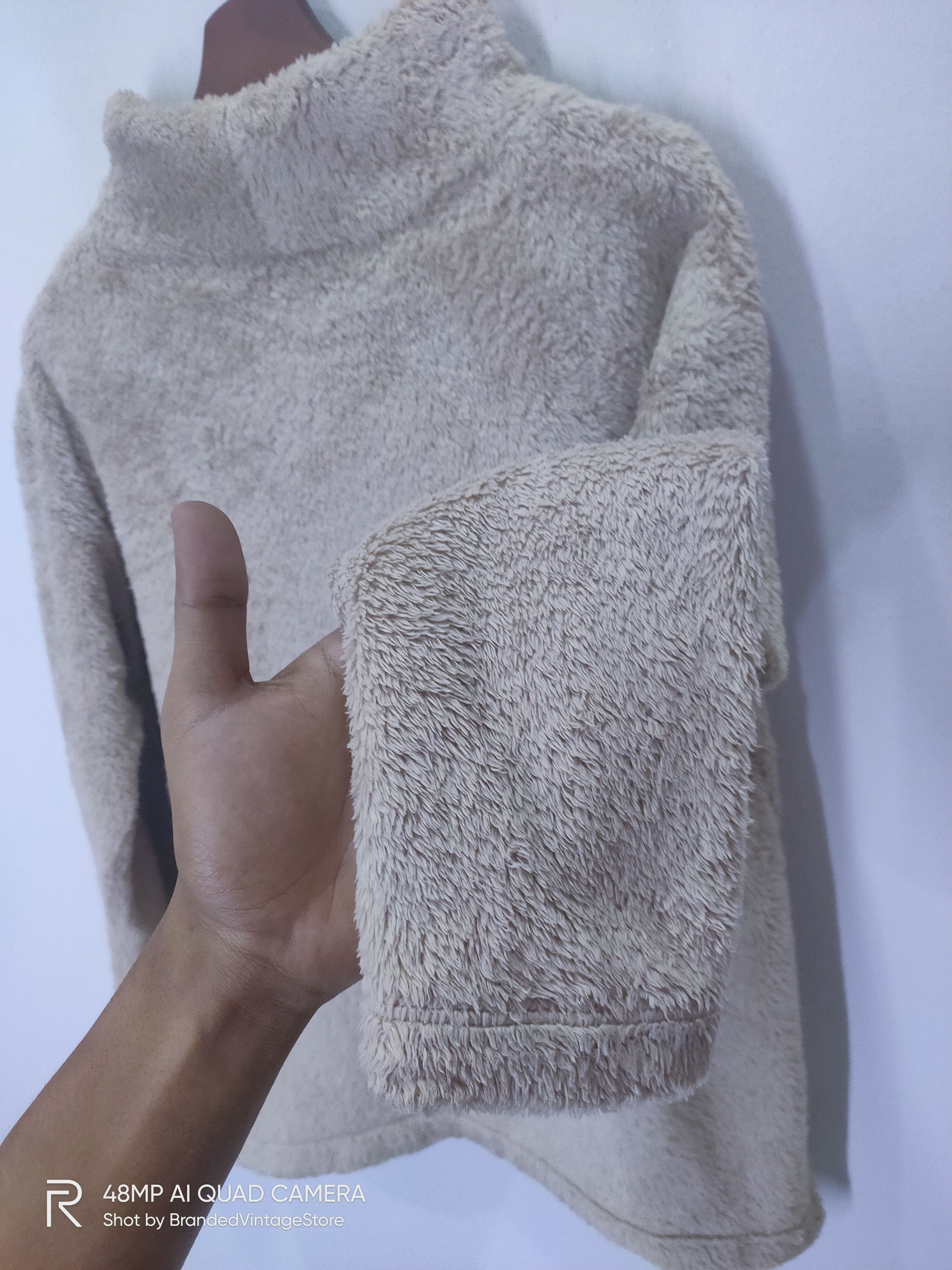 Japanese Brand × Uniqlo UNIQLO Sherpa Fleece Fur Beige Soft Sweatshirt Light Jacket Size M / US 6-8 / IT 42-44 - 4 Thumbnail