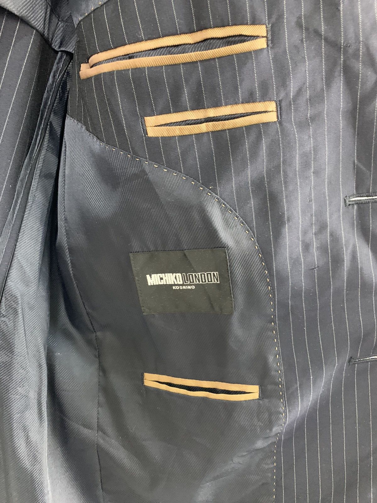 Michiko Koshino London MICHIKOKOSHINO LONDON Rich Stripe Tuxedo Casual Suit Blazer Size 44R - 13 Thumbnail