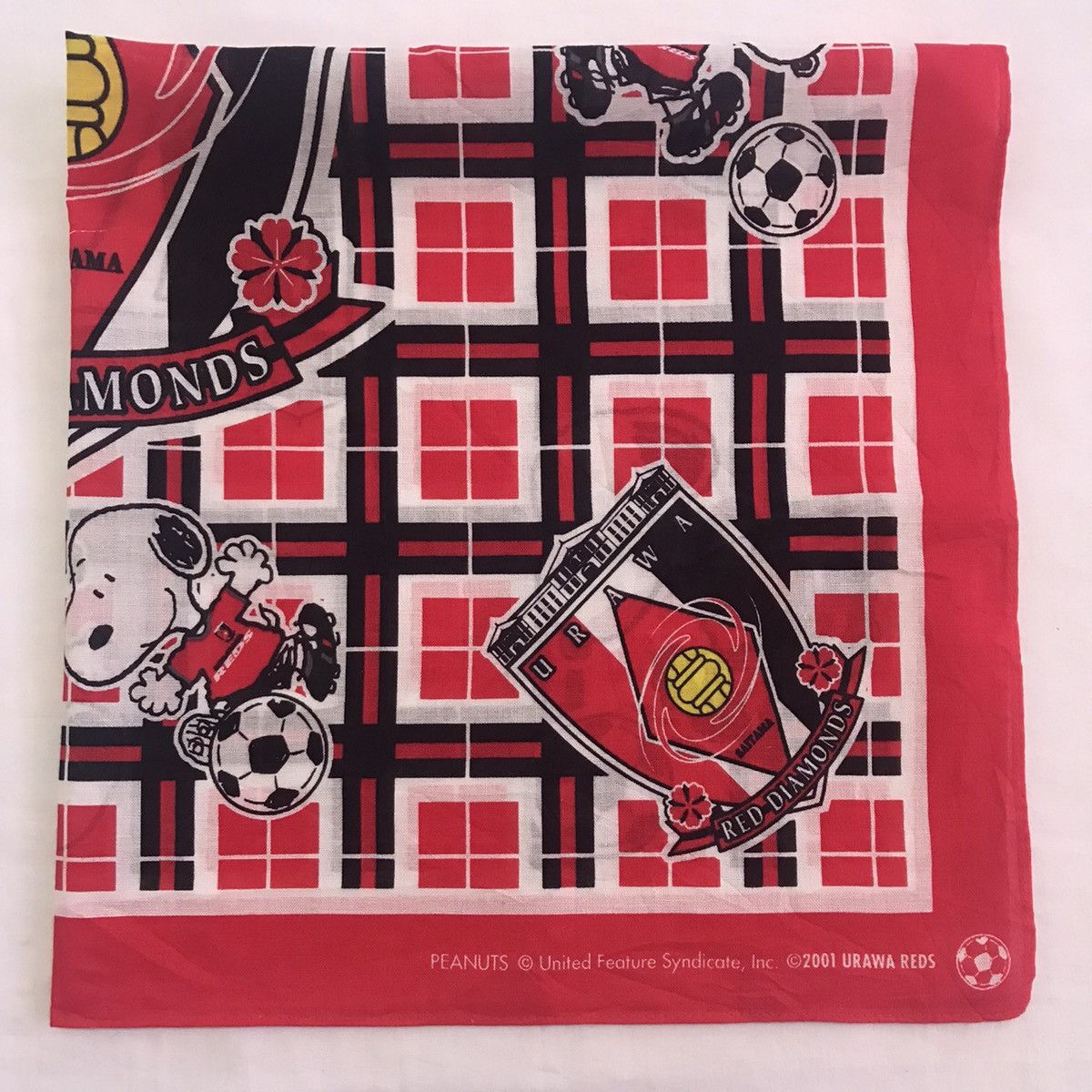 Japanese Brand Rare Urawa Reds x Peanuts handkerchief bandana neckerchief Size ONE SIZE - 7 Thumbnail