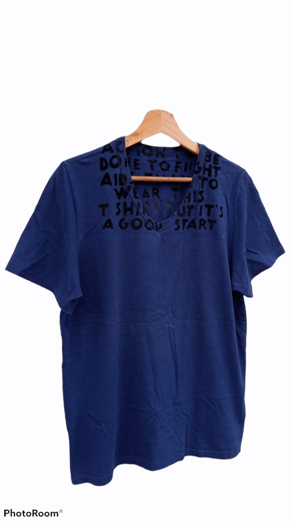 Maison Margiela 🔥🔥Maison Martin Margiela Fight Against AIDS Statement Tee Size US M / EU 48-50 / 2 - 2 Thumbnail