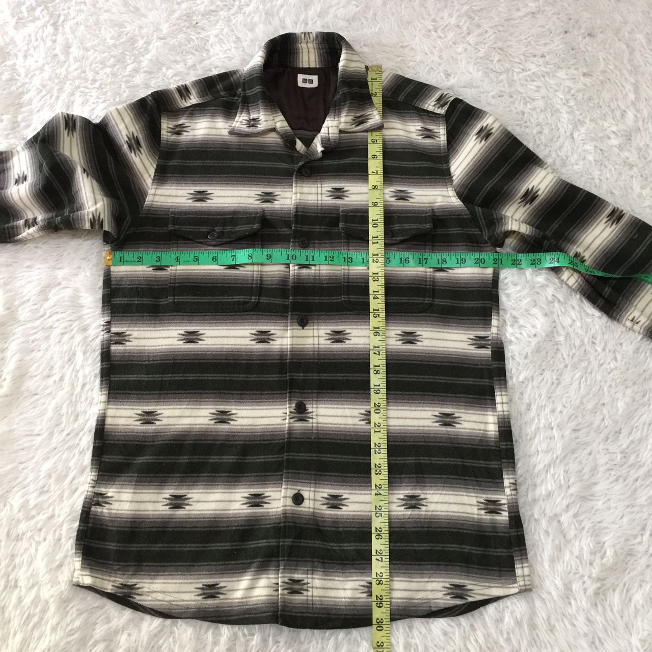 Japanese Brand × Uniqlo Polyester uniqlo button up shirt two pockets Size US L / EU 52-54 / 3 - 3 Thumbnail