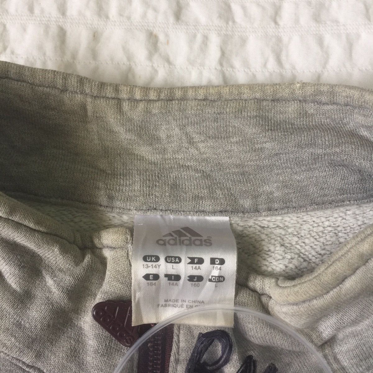 Adidas Adidas big logo sweatshirt Size US S / EU 44-46 / 1 - 7 Thumbnail