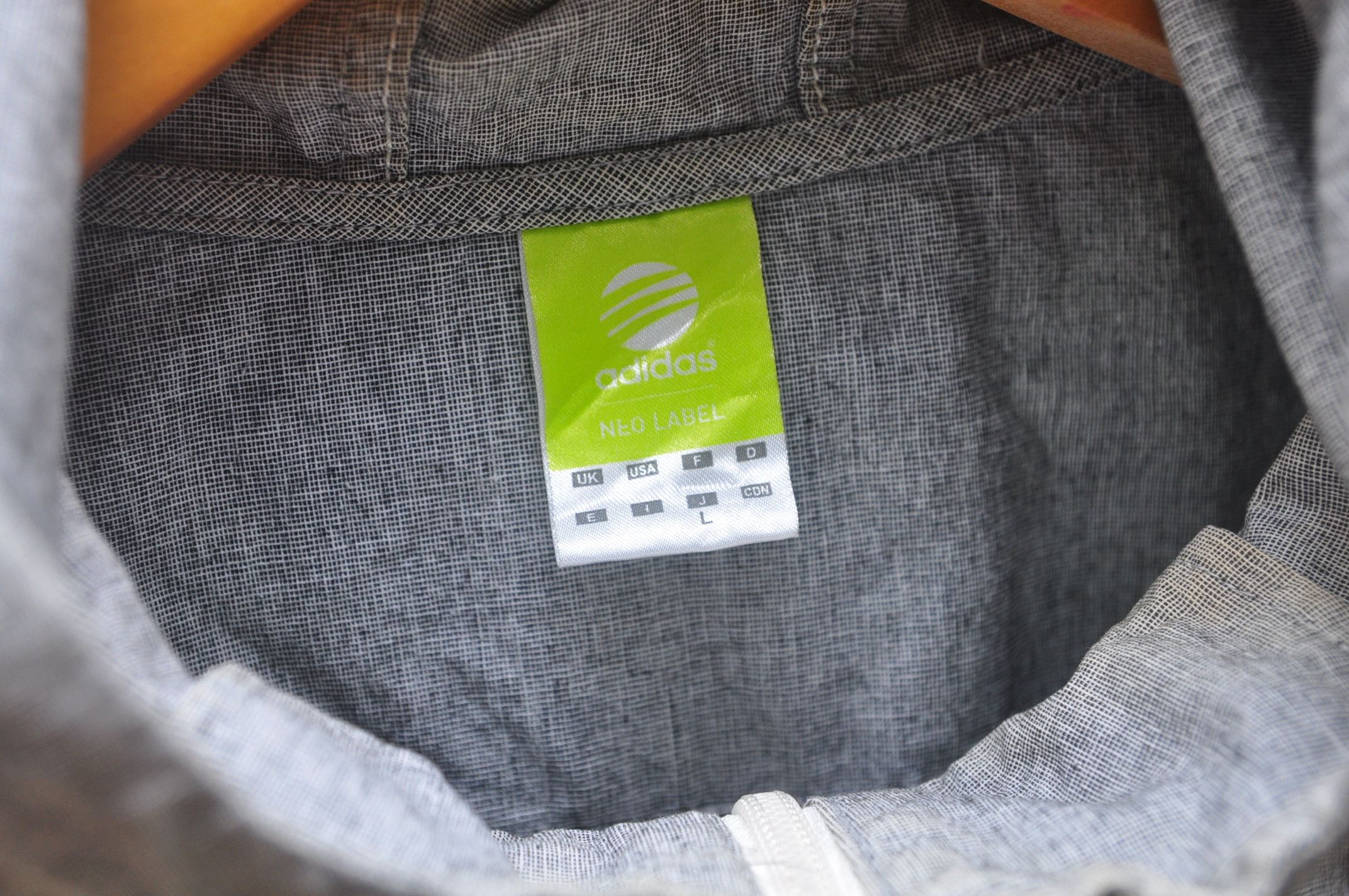 Adidas × Designer × Japanese Brand Adidas Hoodie Sweater / track stripe athletic joggers Size US M / EU 48-50 / 2 - 7 Thumbnail