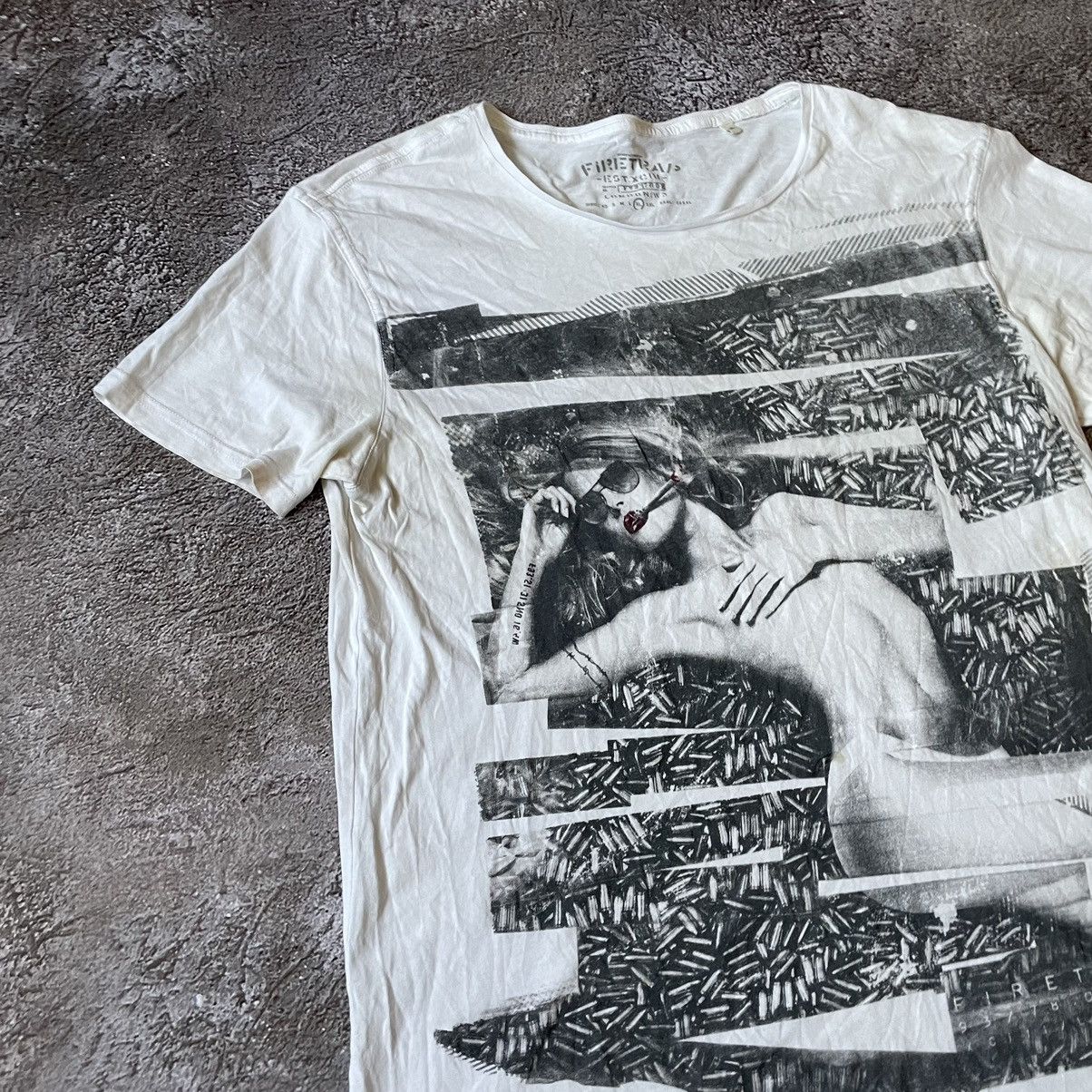 Vintage Vintage Y2K Sun Faded Graphic Tee Streetwear Archive Boxy XL Size US XL / EU 56 / 4 - 3 Thumbnail