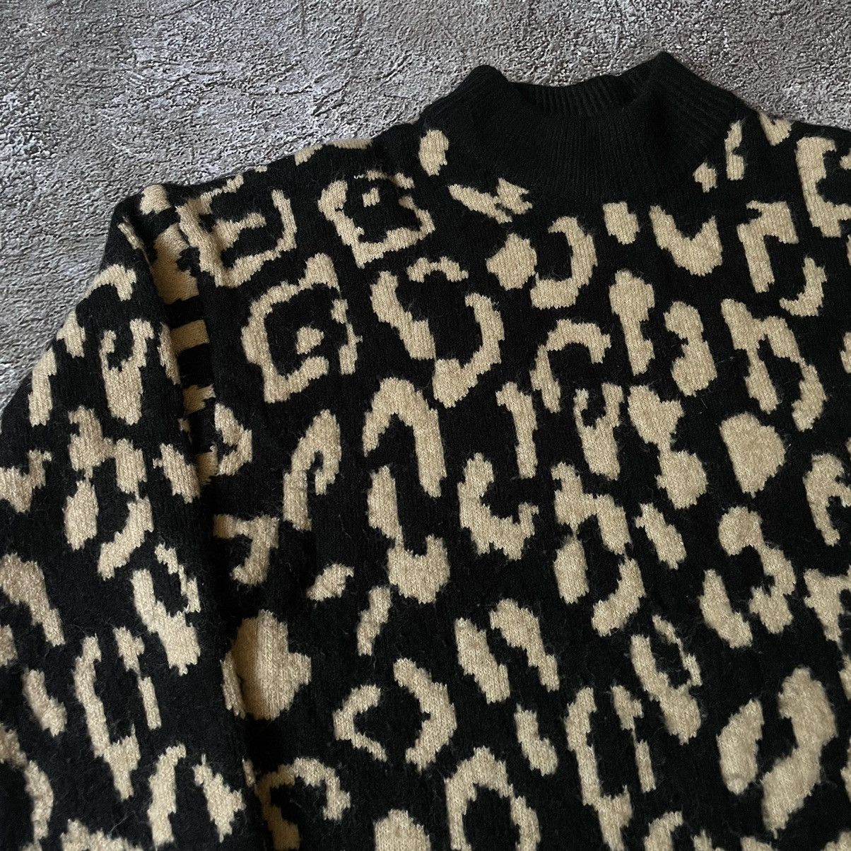 Vintage Vintage Y2K Leopard Print Sweater Knit Oversized Grunge M Size US M / EU 48-50 / 2 - 5 Thumbnail