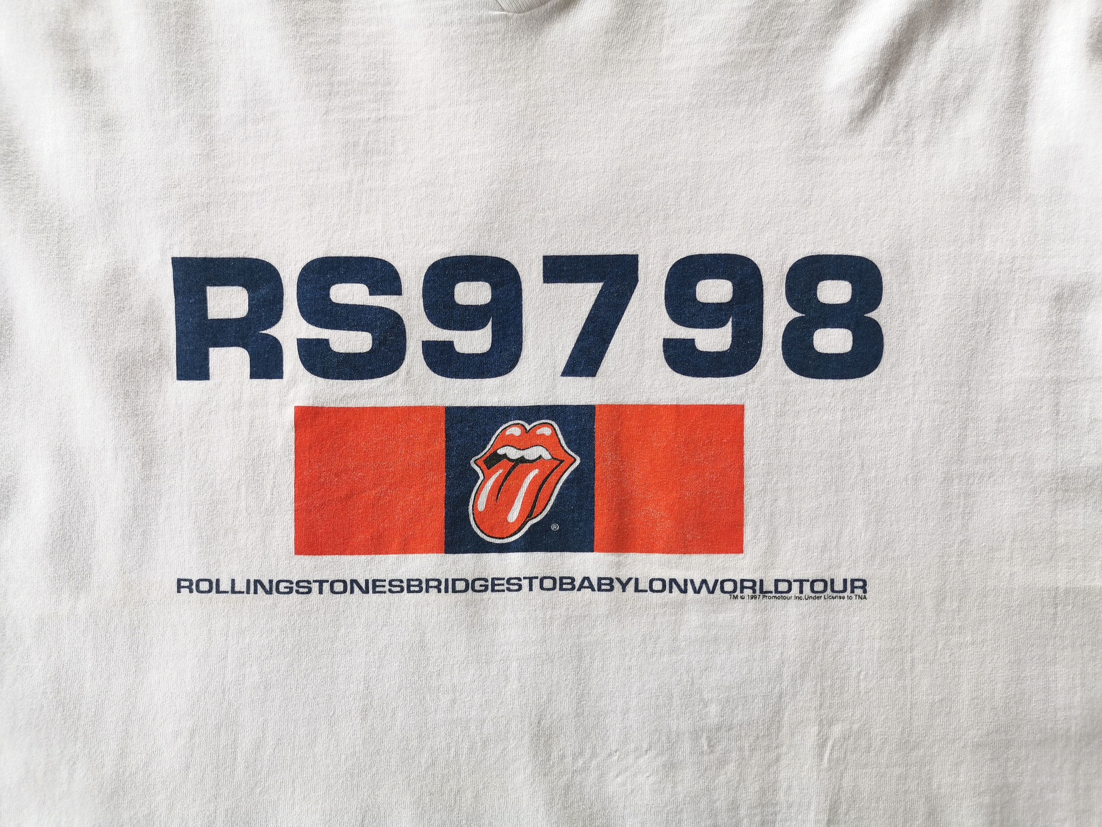 Band Tees 1997 The Rolling Stones Bridges To Babylon Tour Shirt Size US XL / EU 56 / 4 - 2 Thumbnail