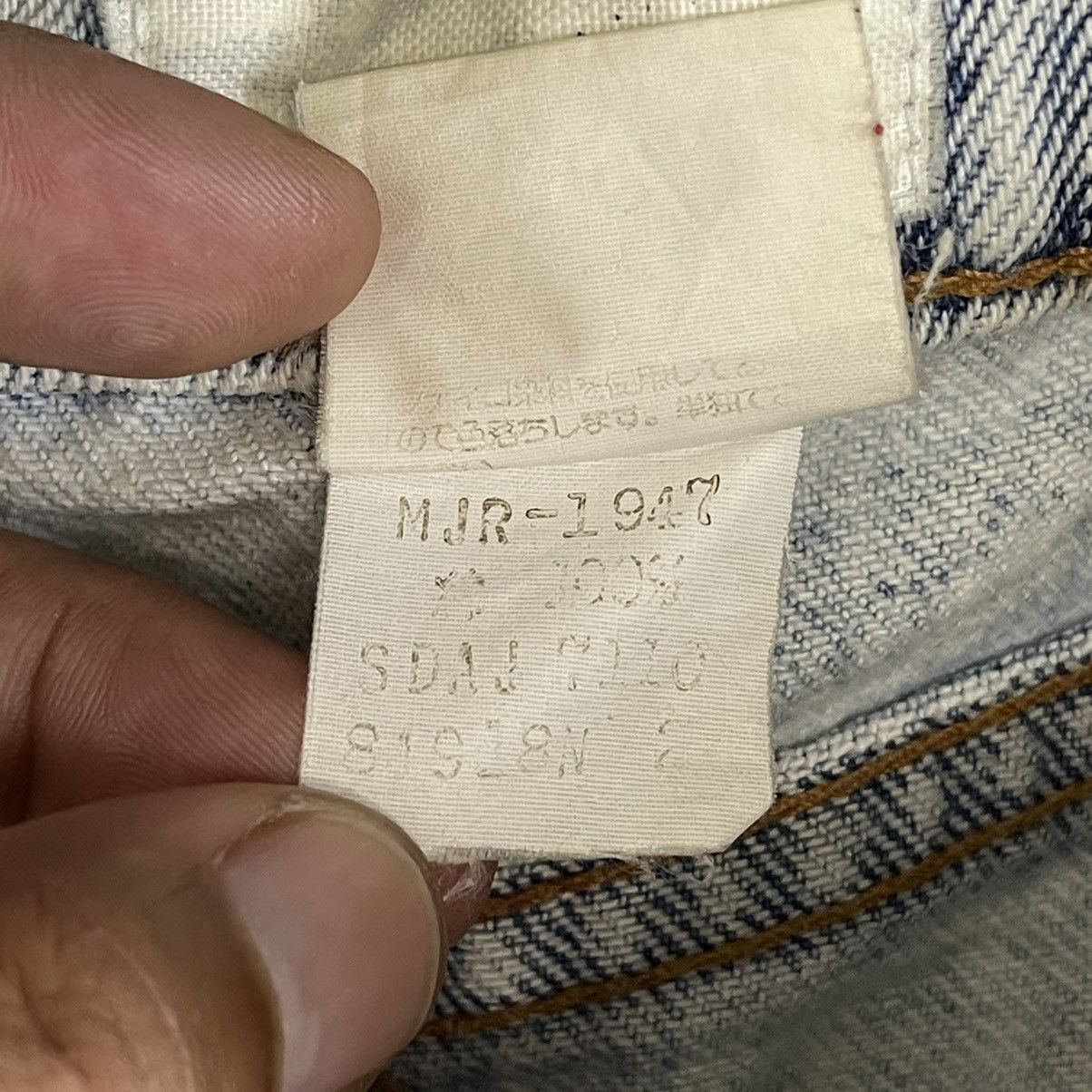 Vintage 25x27 Vtg 90s Wrangler Acid Wash Faded Dirty Denim Jeans Size US 26 / EU 42 - 16 Thumbnail