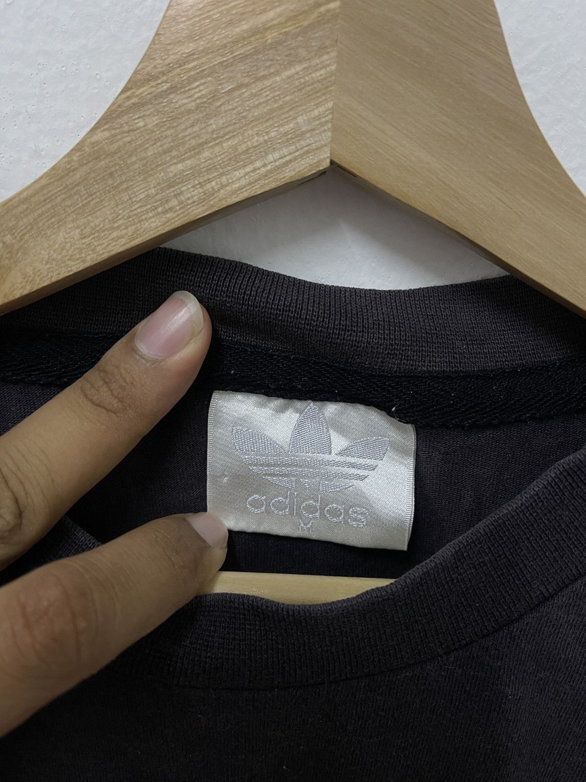 Adidas × Vintage Vintage 90s Adidas Trofoil Big Logo Tshirt Size US M / EU 48-50 / 2 - 3 Thumbnail