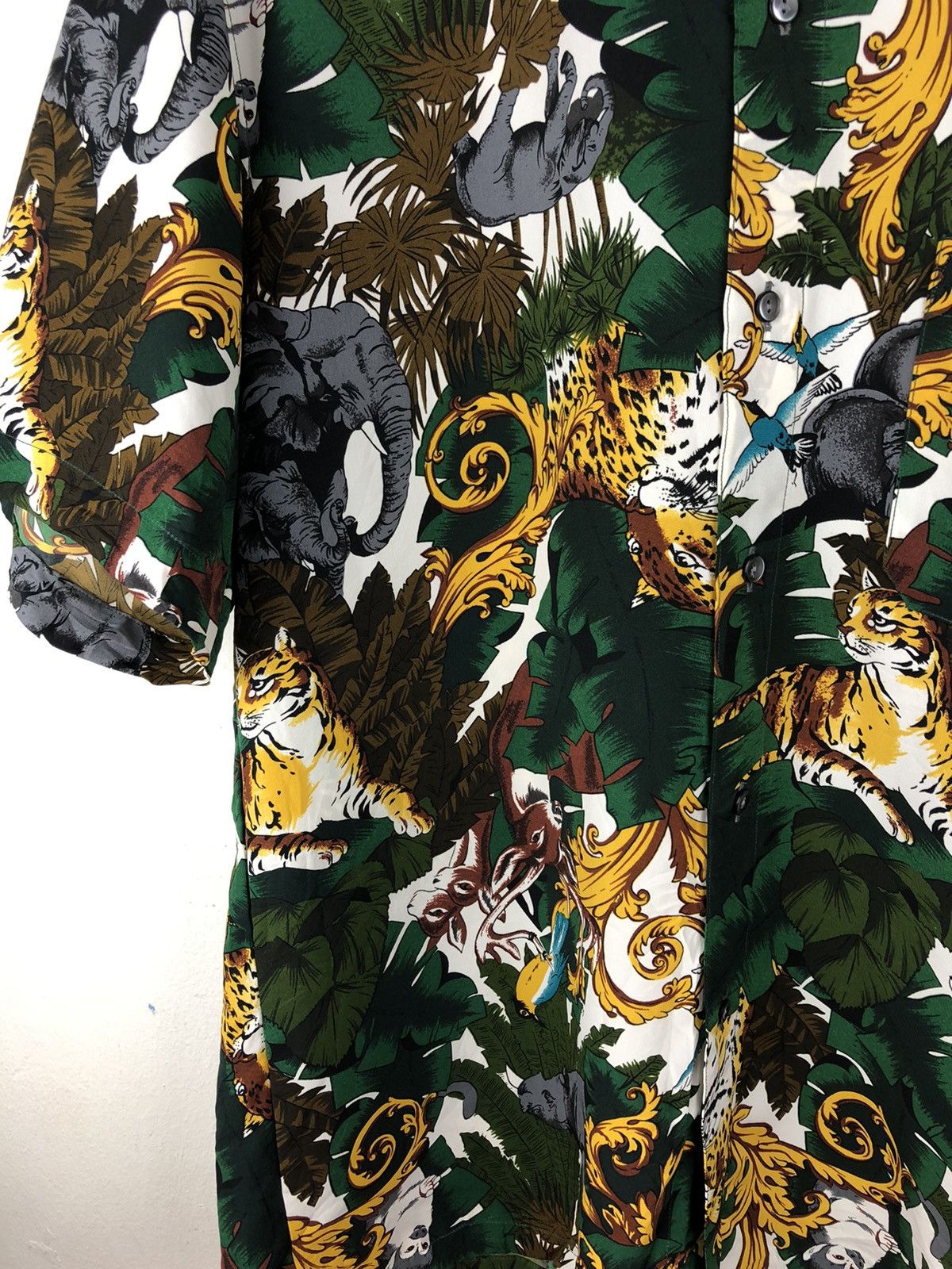 Japanese Brand Vintage Full Print Safari Tiger Motive Shirt Size US L / EU 52-54 / 3 - 5 Thumbnail