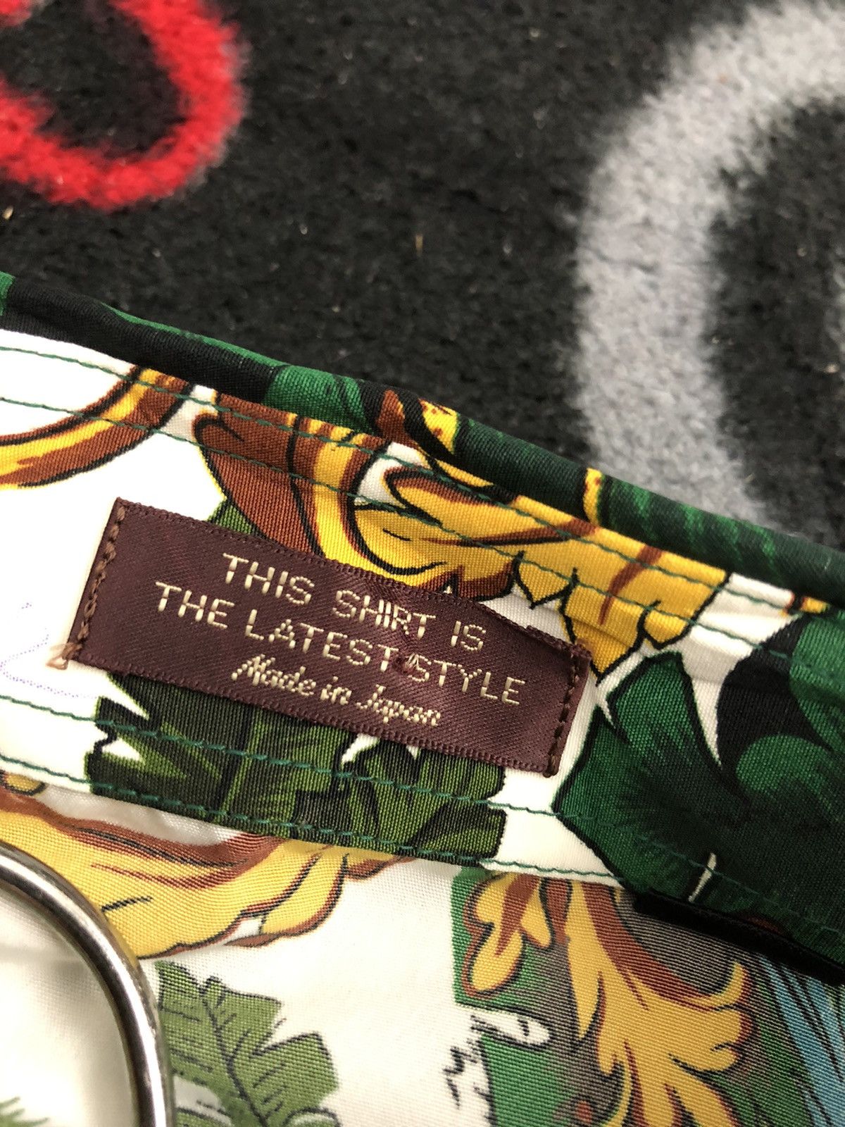 Japanese Brand Vintage Full Print Safari Tiger Motive Shirt Size US L / EU 52-54 / 3 - 9 Thumbnail