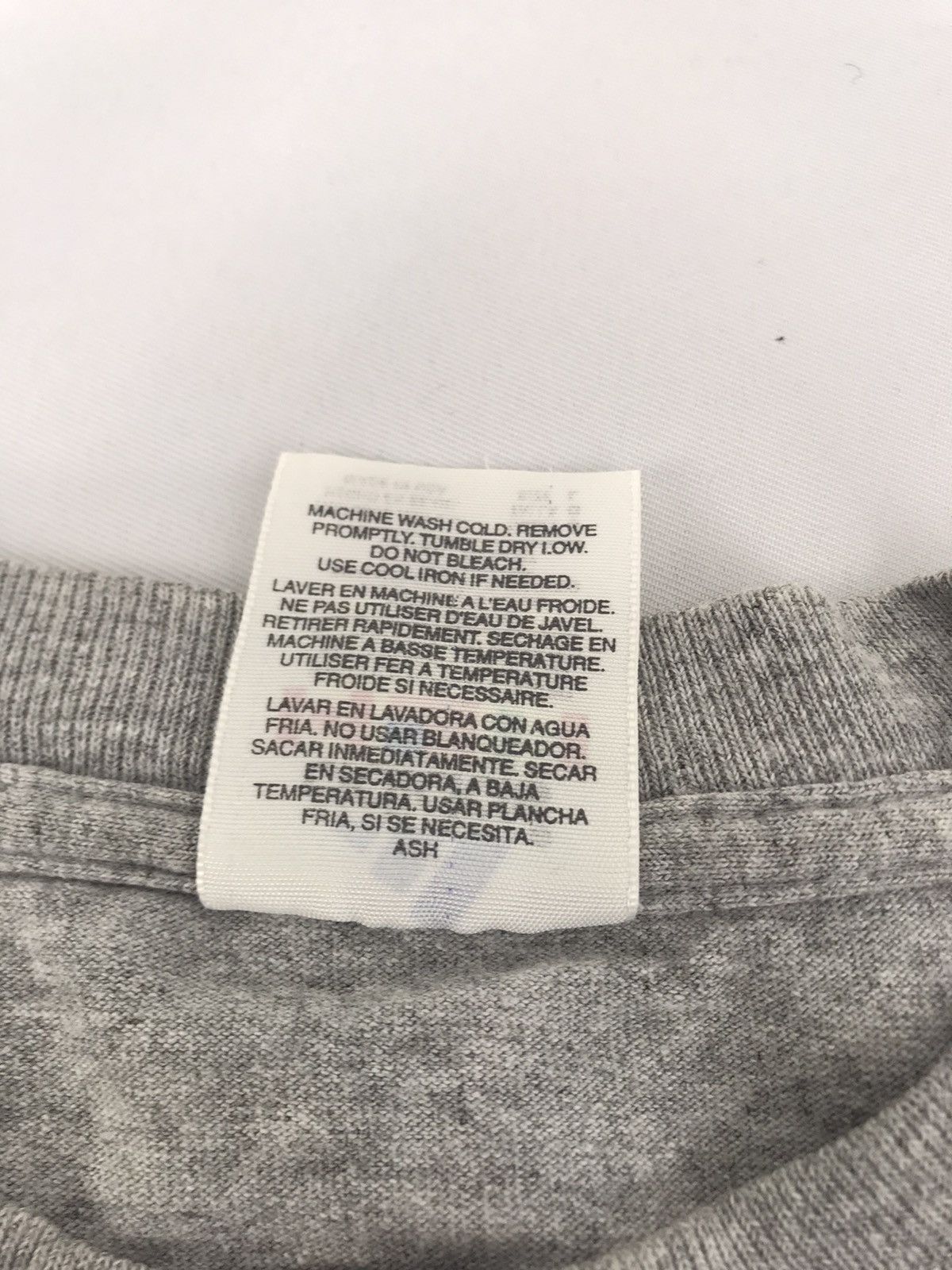 Adidas Vintage 90s Adidas Equipment Spell Out Logo Tee T-shirt Size M / US 6-8 / IT 42-44 - 6 Thumbnail