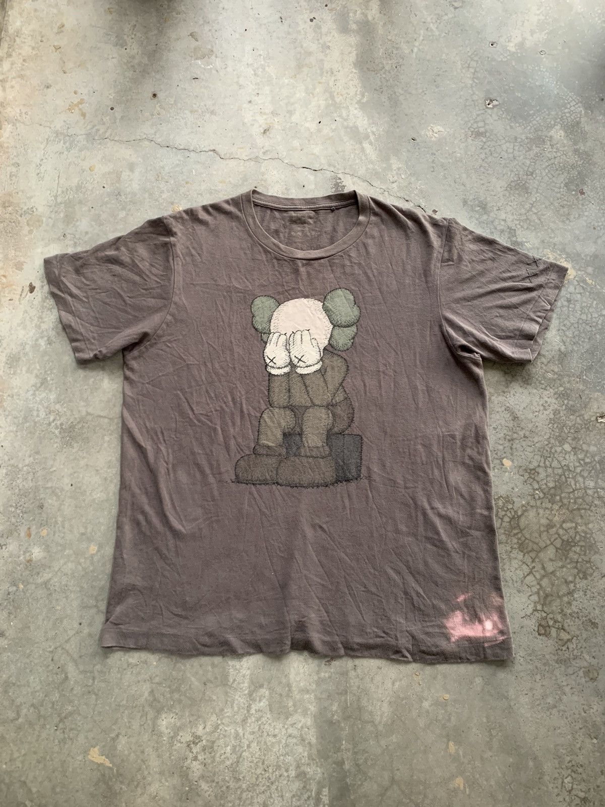 Uniqlo Kaws Sun Thrashed Faded Tshirt