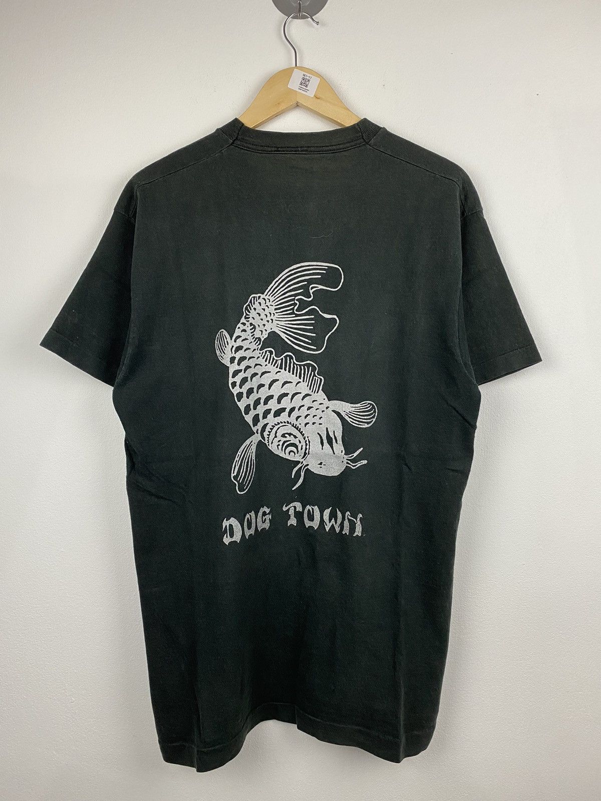 image of 90's Dogtown T-Shirt in Black, Men's (Size Large)