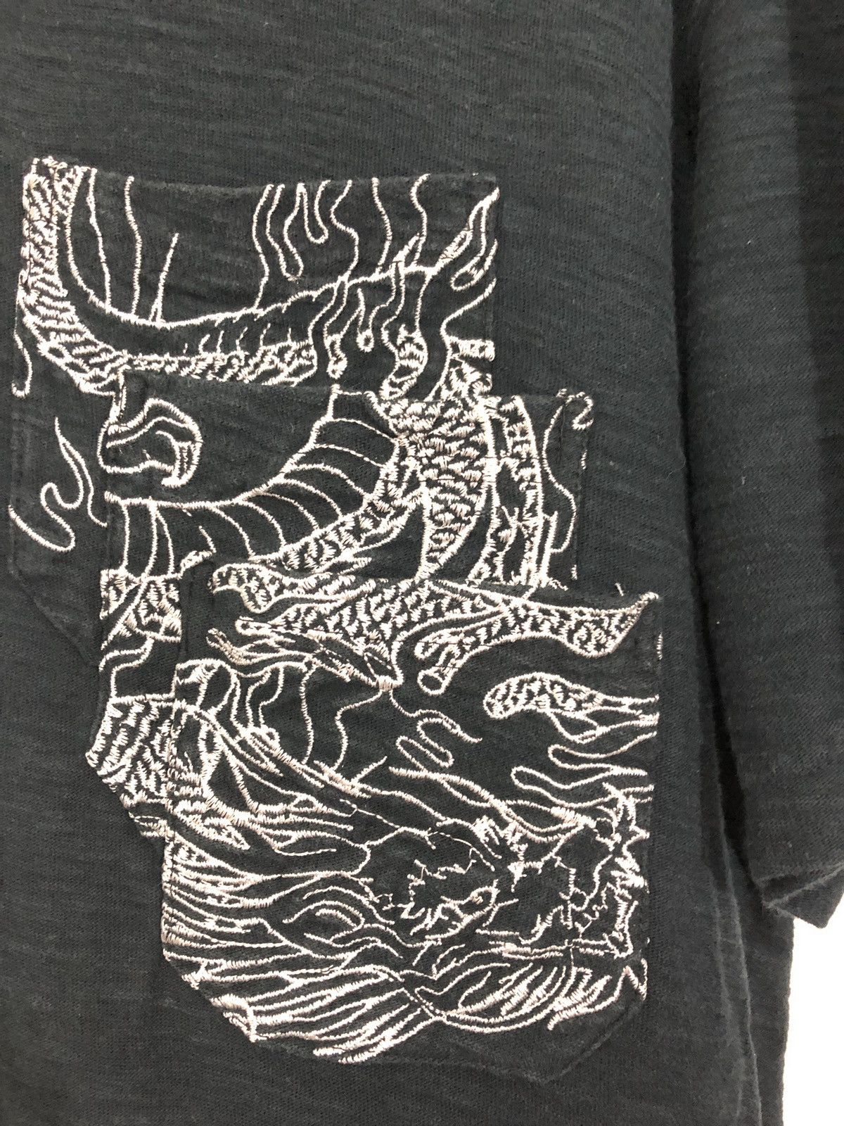 Japanese Brand Sukajan Dragon Embroidered T-Shirt Size US XL / EU 56 / 4 - 5 Thumbnail