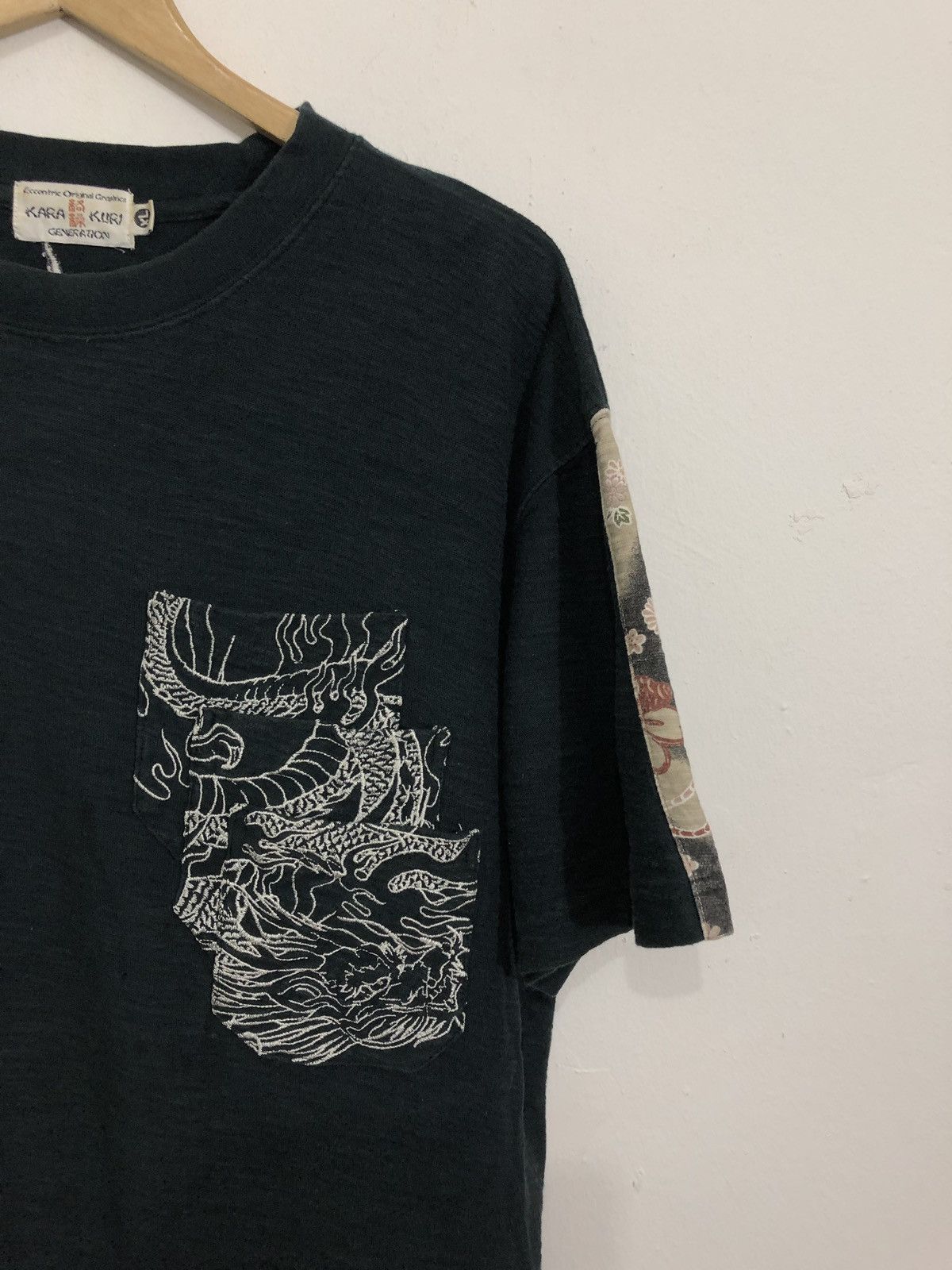 Japanese Brand Sukajan Dragon Embroidered T-Shirt Size US XL / EU 56 / 4 - 4 Thumbnail