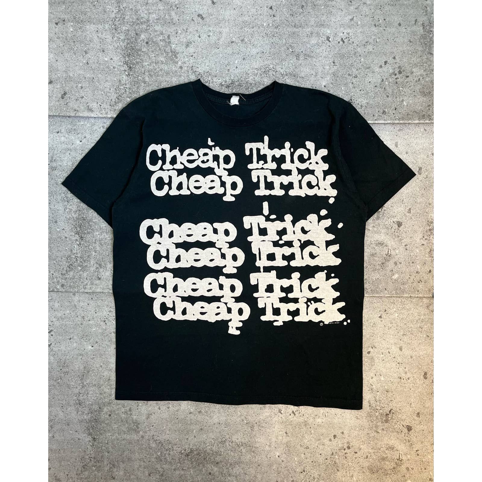 Band Tees Cheap Trick Band Tee (L/XL) - 2000s Size US XL / EU 56 / 4 - 1 Thumbnail