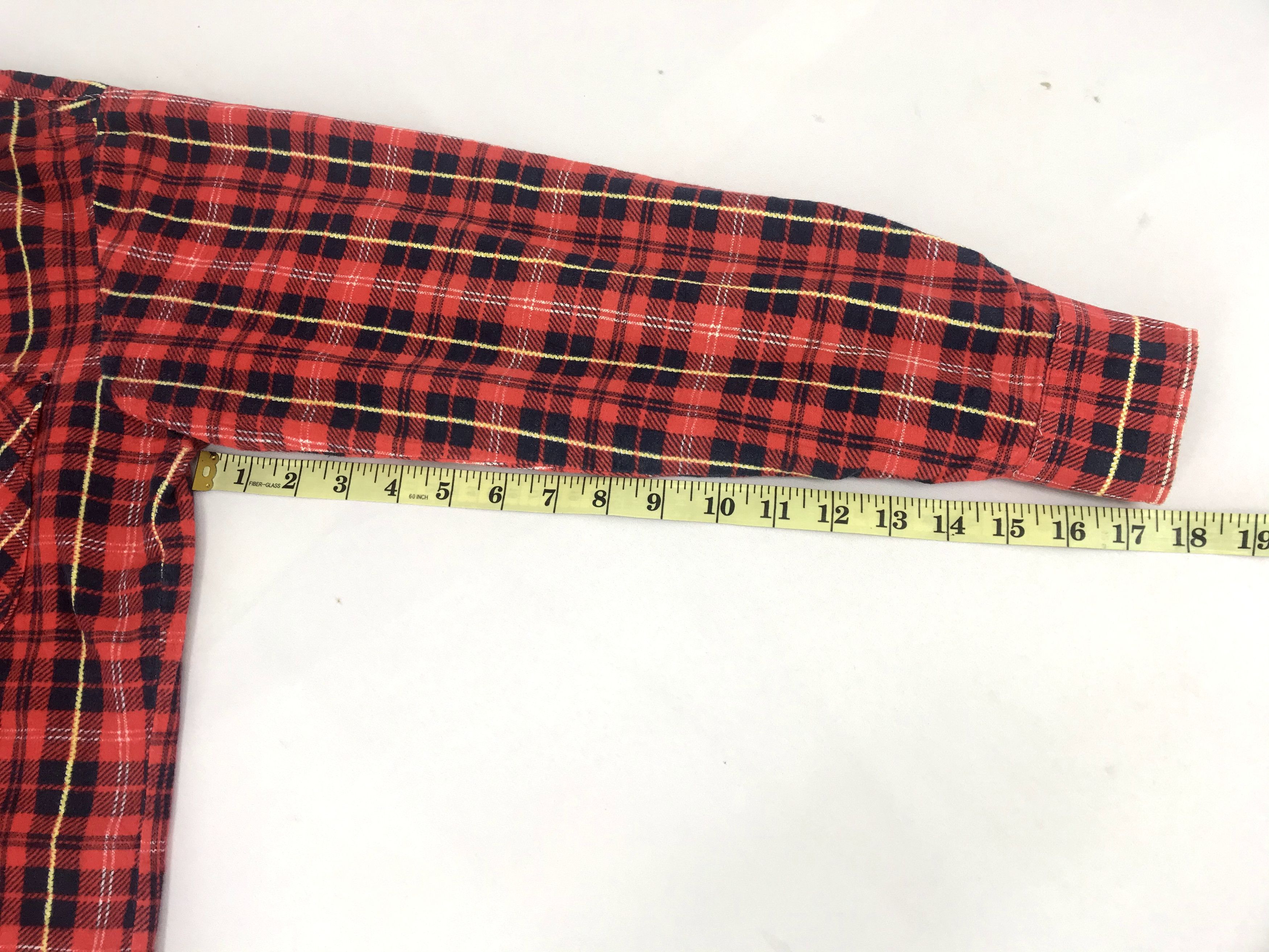 Vintage × Wrangler Vintage 80s 90s Wrangler Taiwan Roc Flannel WorkPlaid Check Size US L / EU 52-54 / 3 - 13 Thumbnail