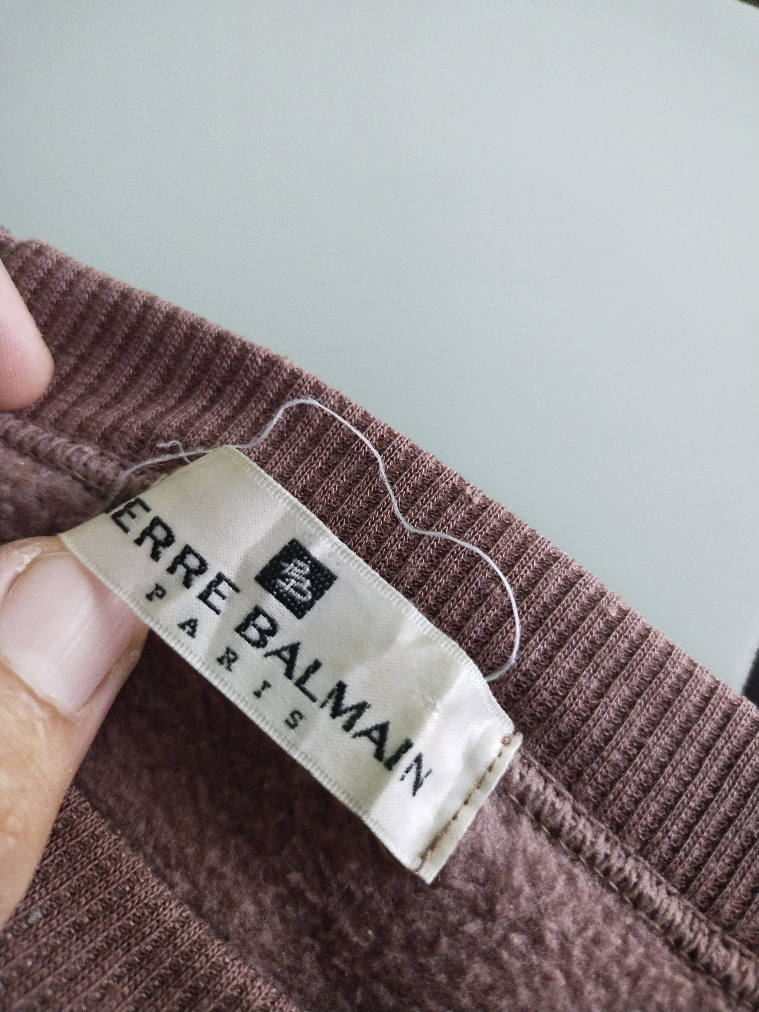 Pierre Balmain EMBROIDERY SWEATSHIRT Size US M / EU 48-50 / 2 - 7 Thumbnail