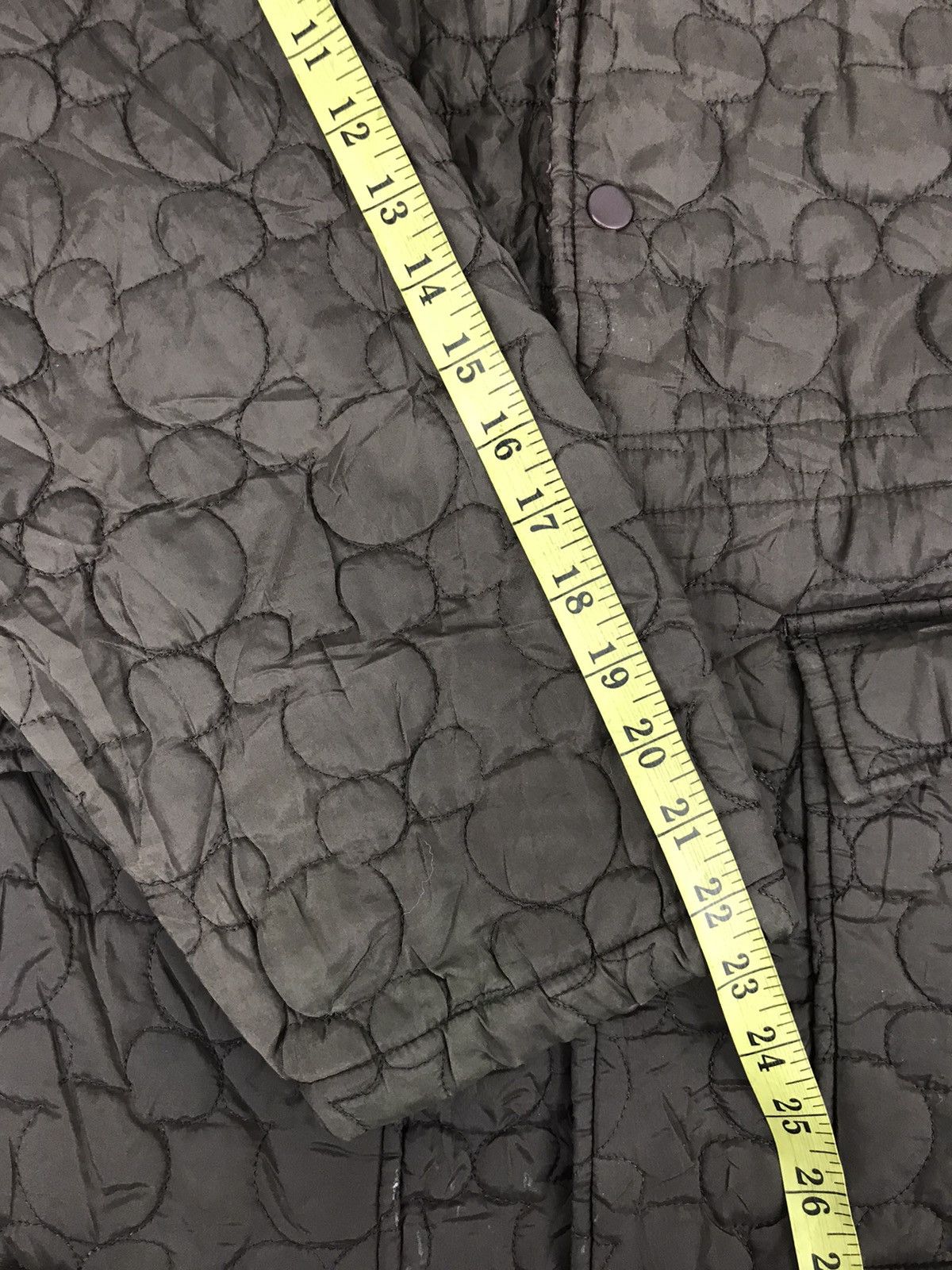 Disney Tokyo Disneyland Mickey Mouse All Over Logo Quilted Jacket Size US XL / EU 56 / 4 - 8 Thumbnail