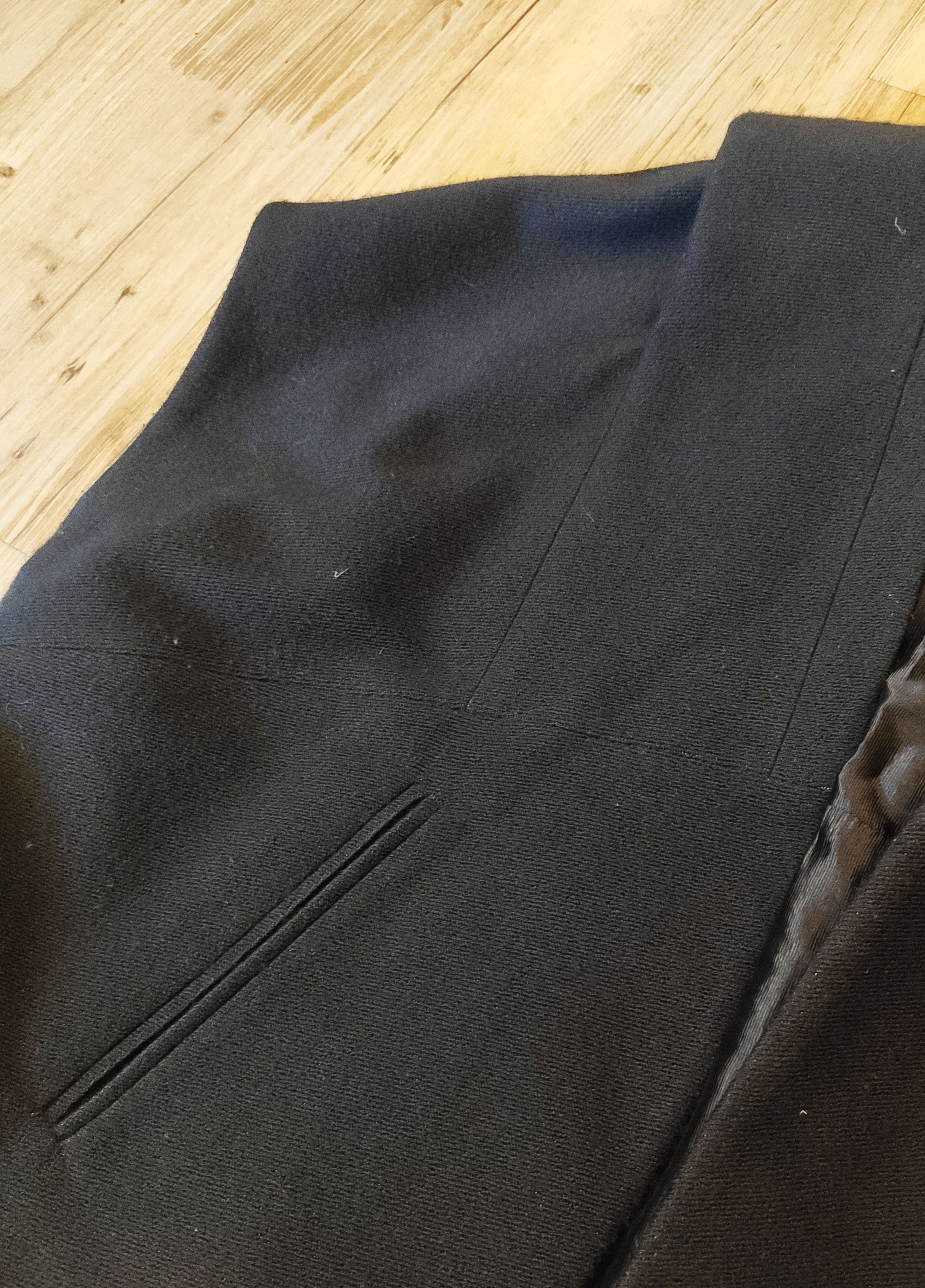 Ann Demeulemeester Belted slevelesss coat/vest.Like Rick Owens or Ziggy Chen Size S / US 4 / IT 40 - 2 Thumbnail