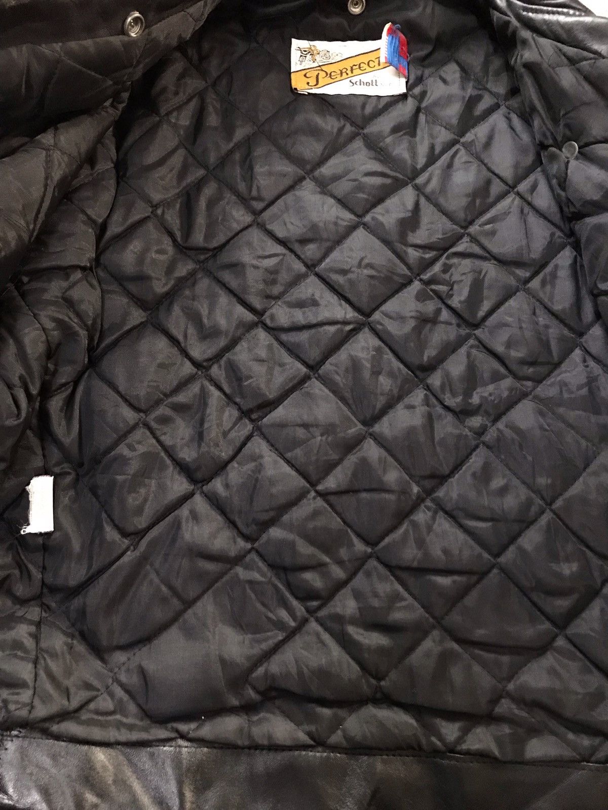 Schott × Vintage Vintage Schott Perfecto Cow Leather Motorcycle Jacket Size US M / EU 48-50 / 2 - 16 Thumbnail