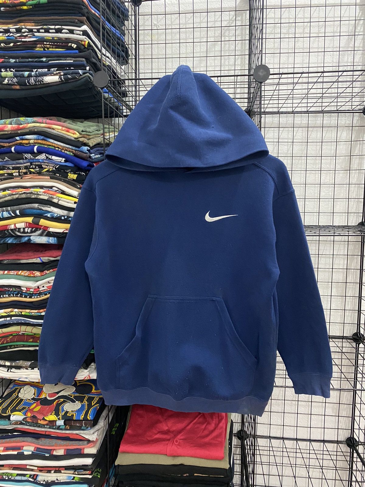 Nike × Vintage Vintage Nike Hoddies - Small Size Size US S / EU 44-46 / 1 - 1 Thumbnail