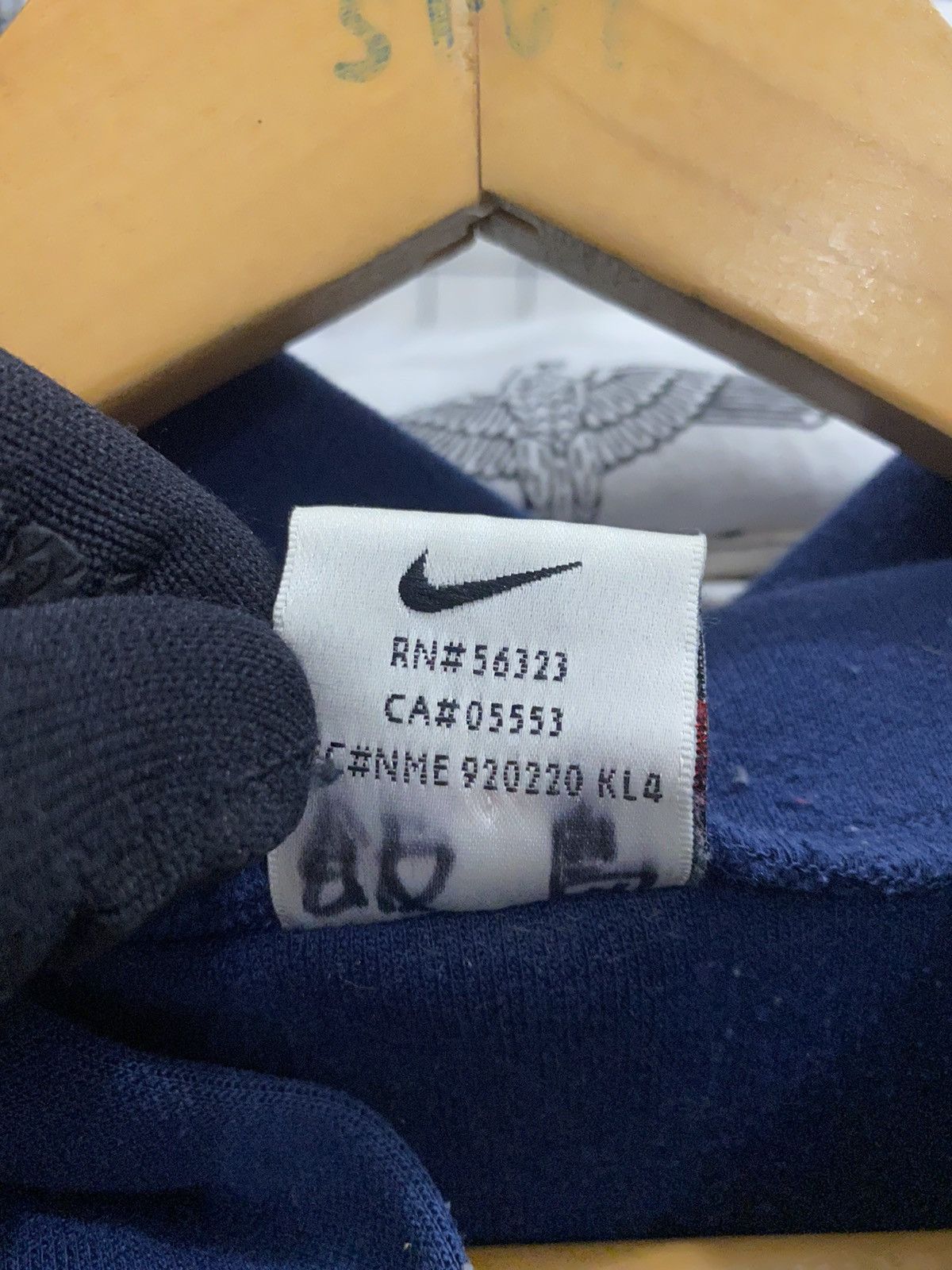 Nike × Vintage Vintage Nike Hoddies - Small Size Size US S / EU 44-46 / 1 - 6 Thumbnail