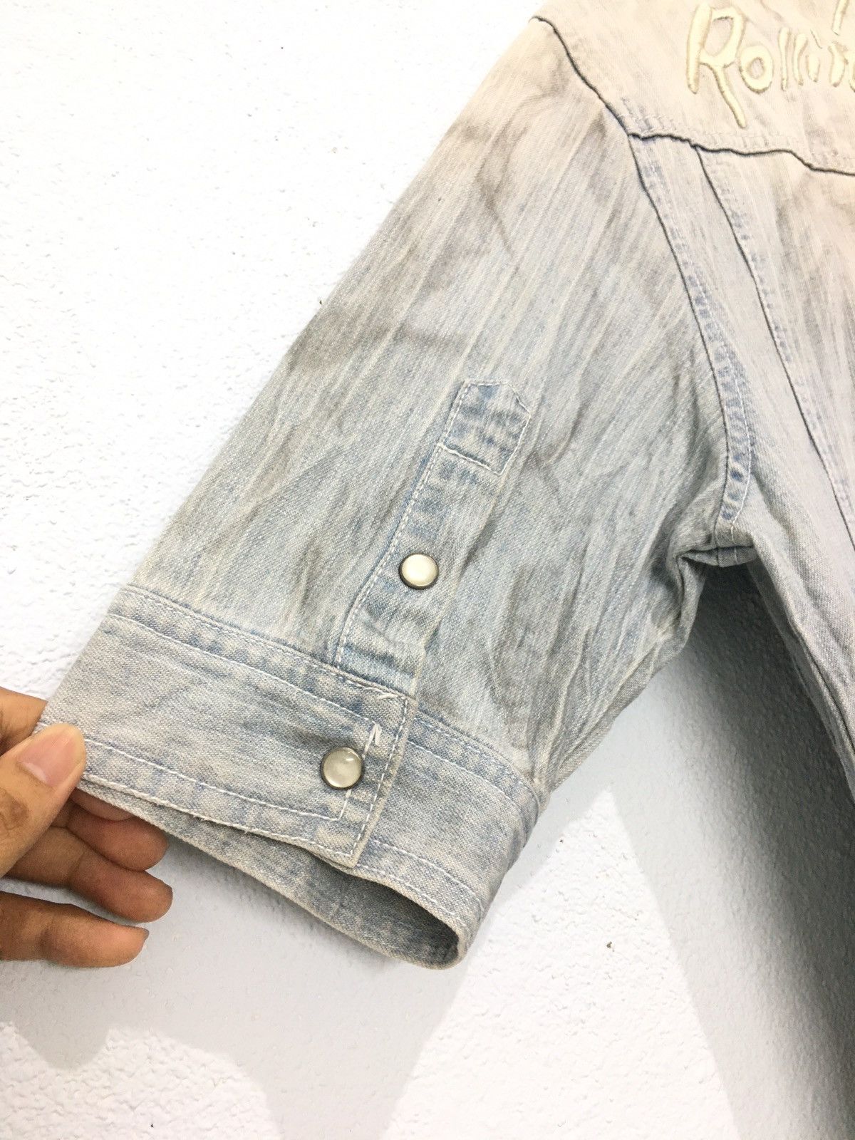 If Six Was Nine × In The Attic × The Rolling Stones The Rolling Stones In The Attic Denim Shirt Embroidered Size US S / EU 44-46 / 1 - 13 Thumbnail