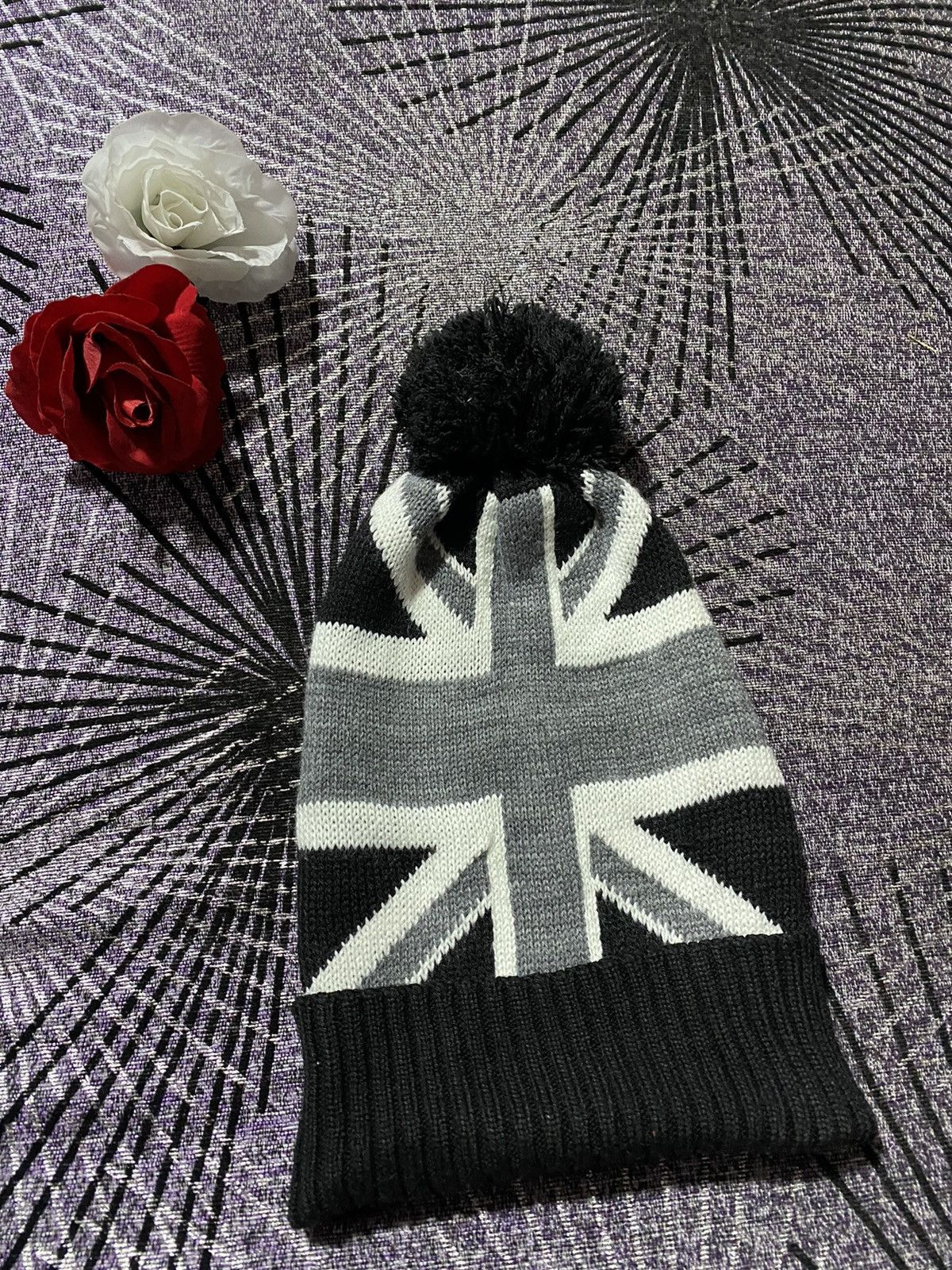 Japanese Brand UK FLAG DESIGN BEANIES Size ONE SIZE - 2 Thumbnail